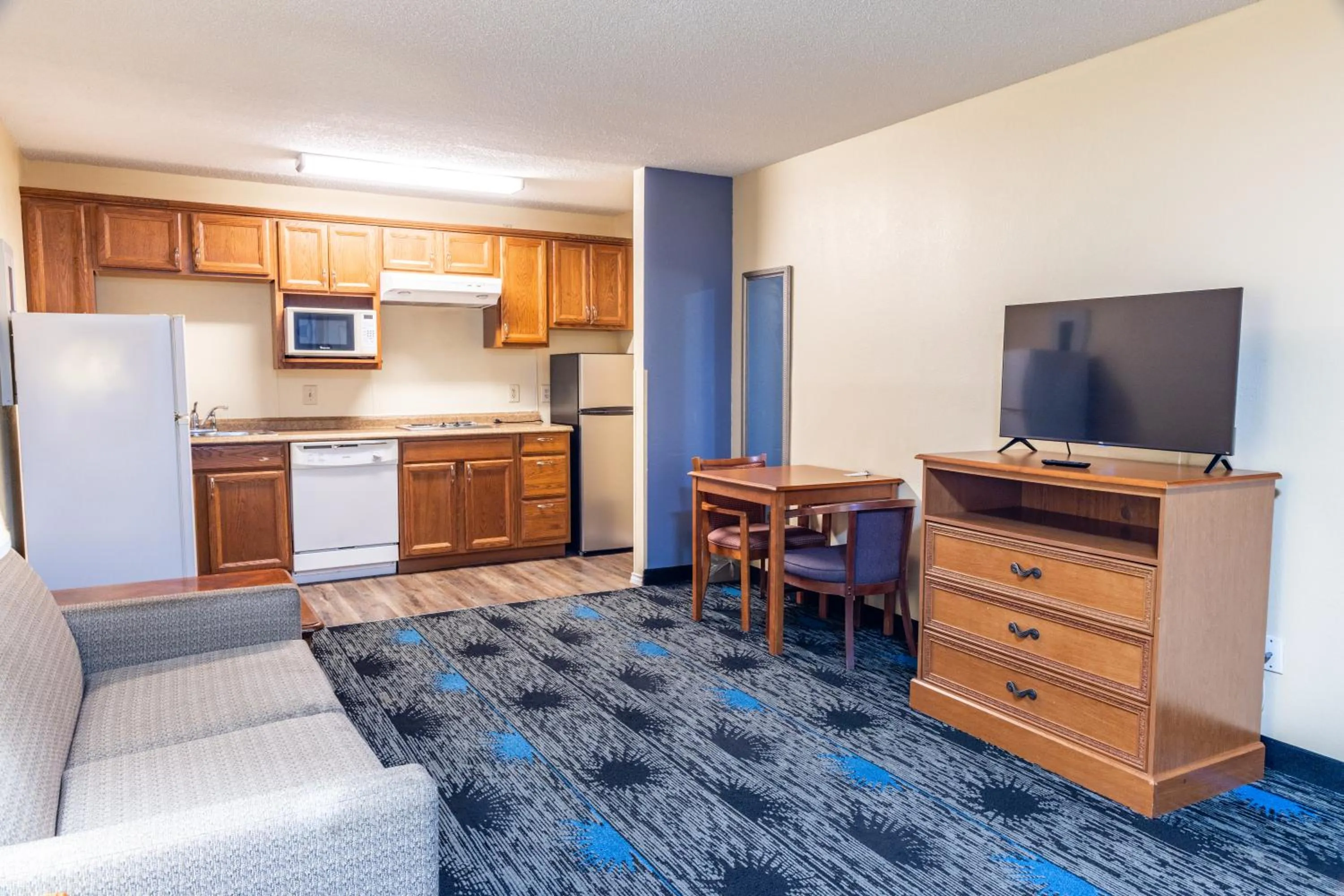 Kitchen or kitchenette in Boerne Inn and Suites