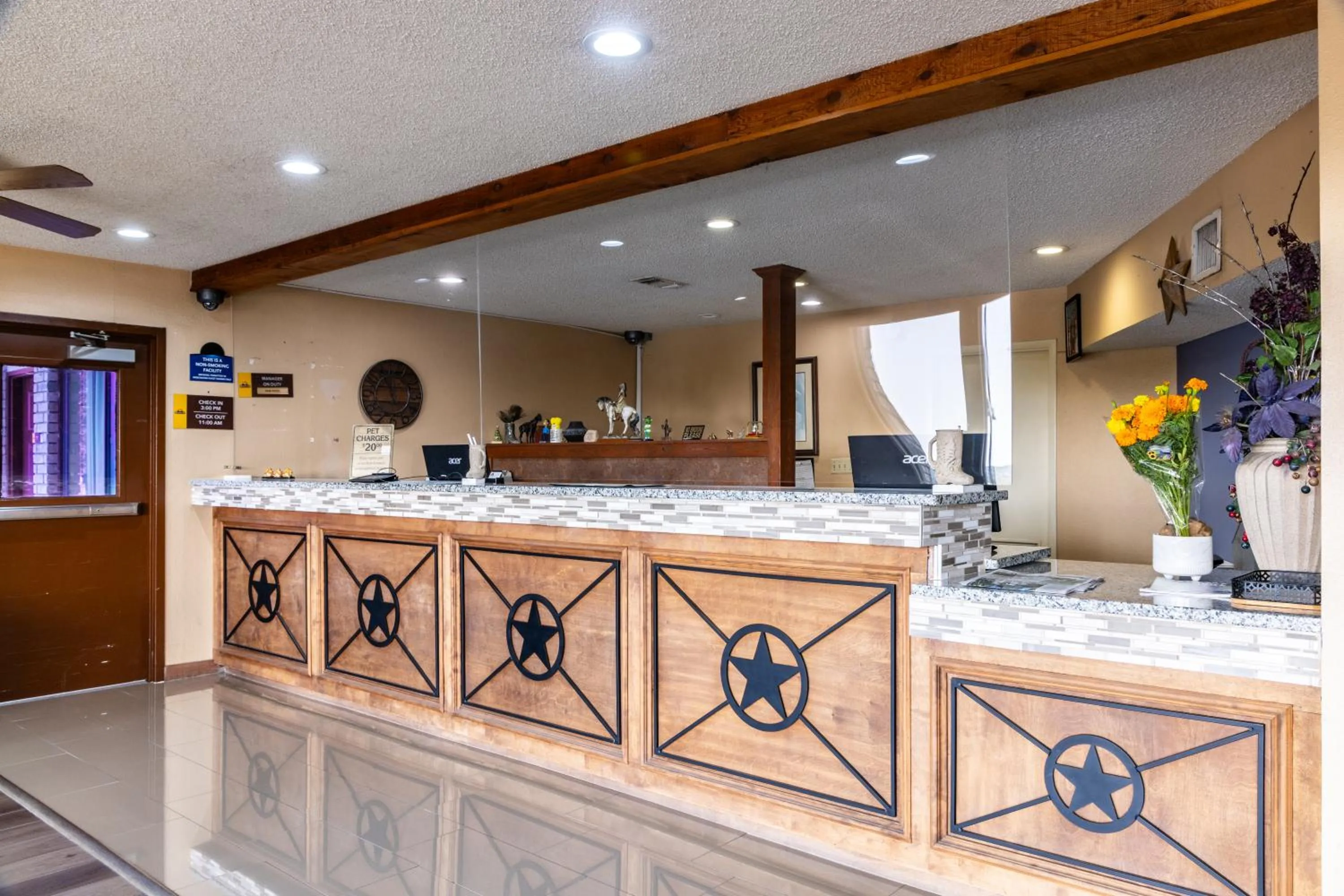 Lobby or reception in Boerne Inn and Suites