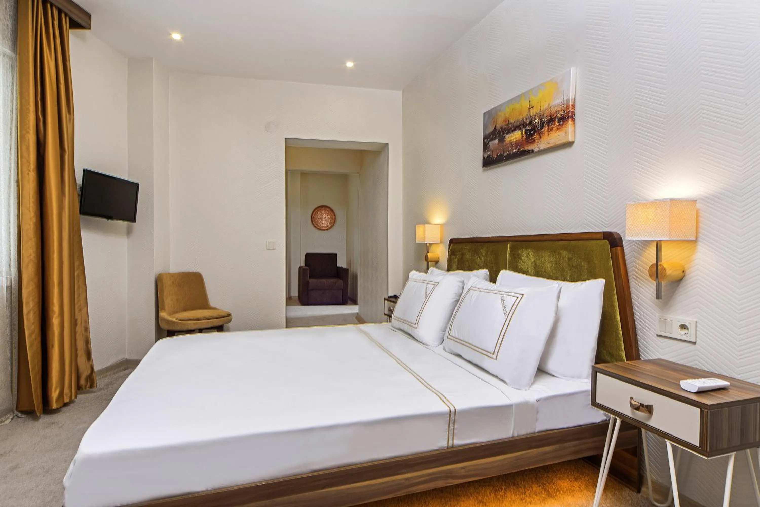 Photo of the whole room in Almina Guest House