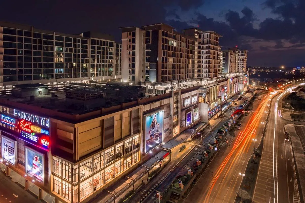 Jeff and Ricky Homestay 59 Vivacity Megamall