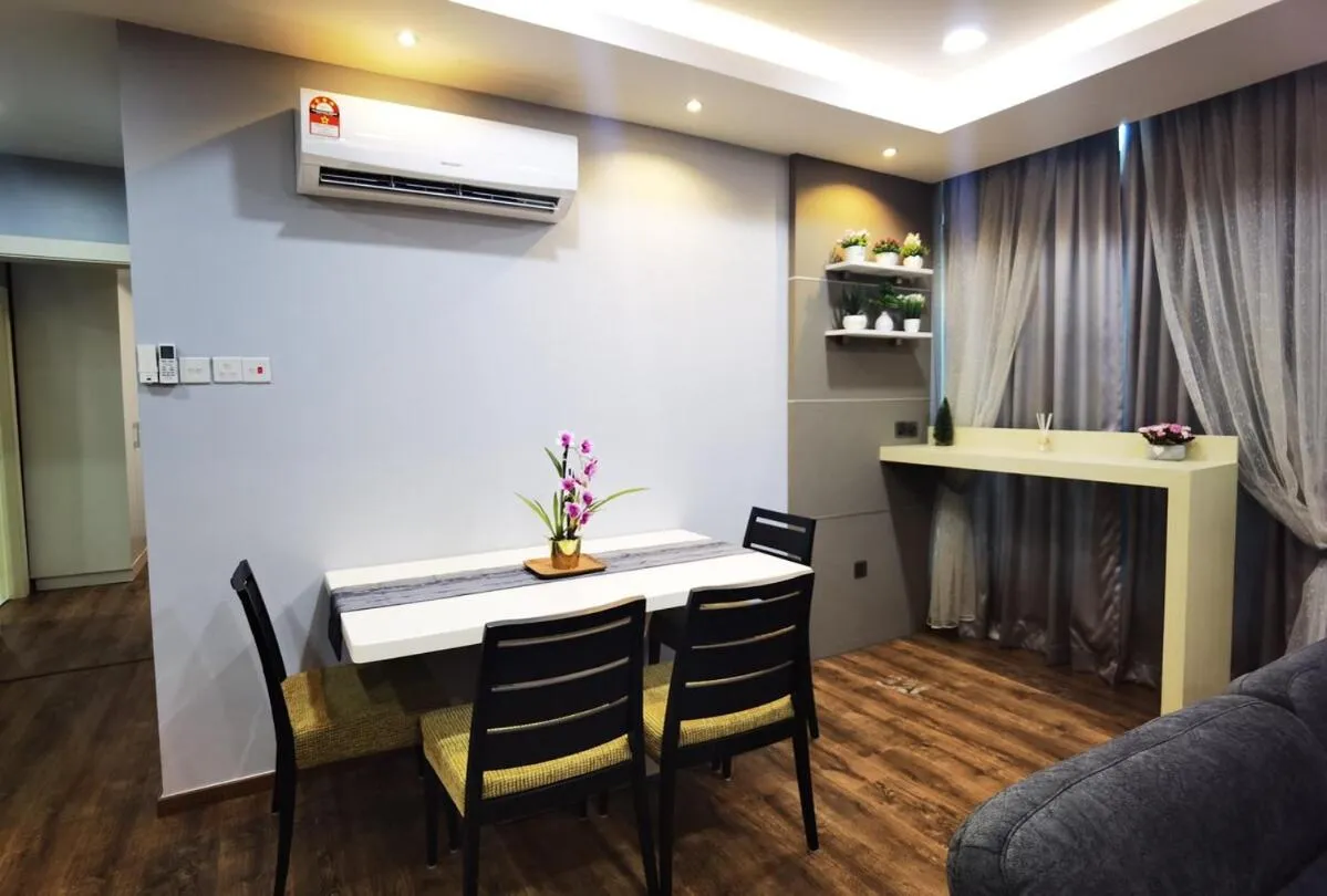 Jeff and Ricky Homestay 59 Vivacity Megamall