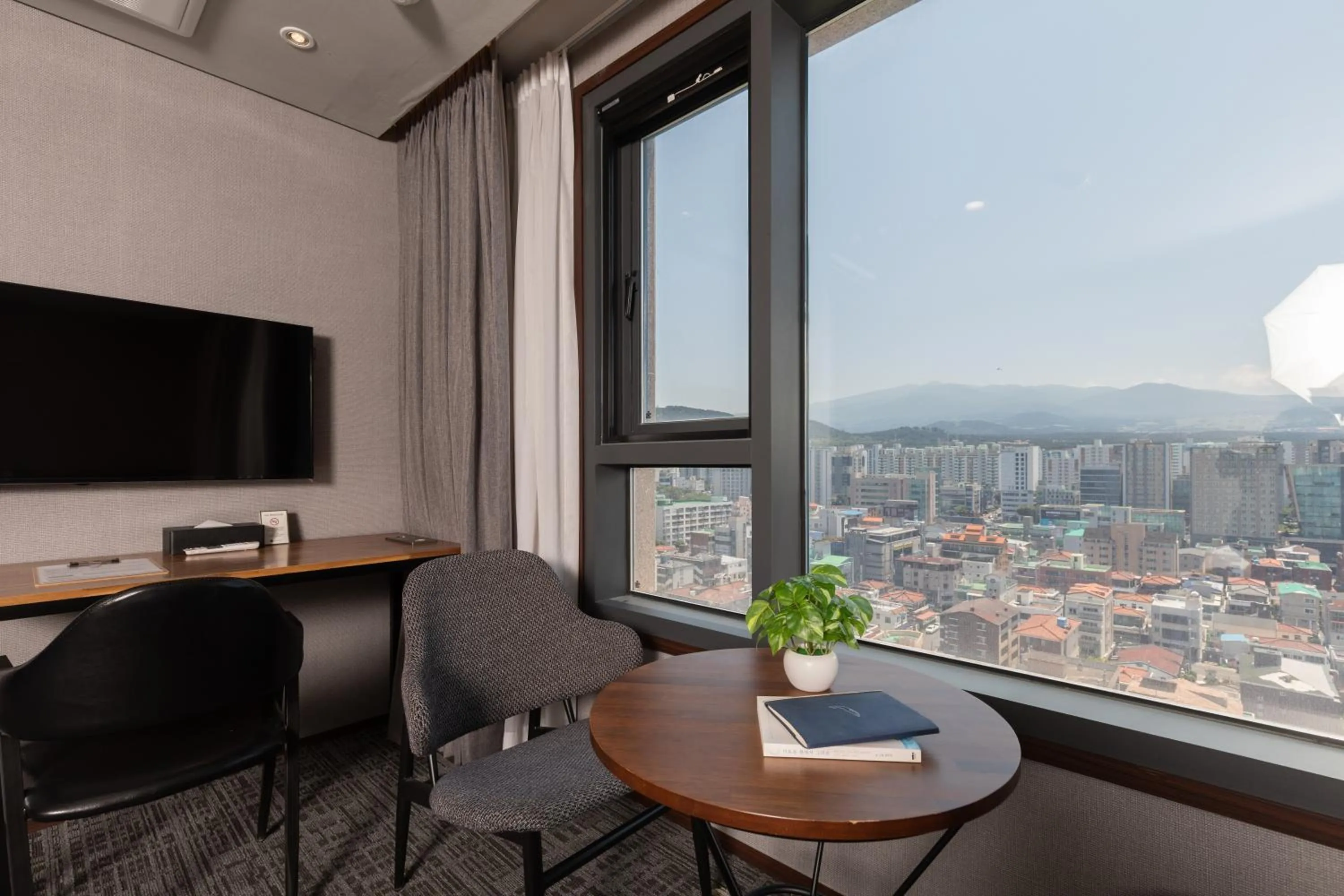 With Stay Jeju Hotel