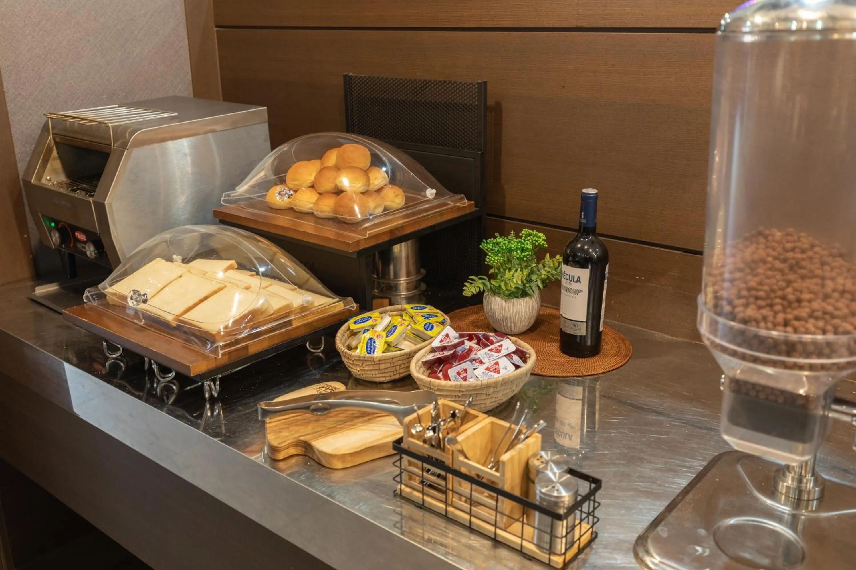 With Stay Jeju Hotel