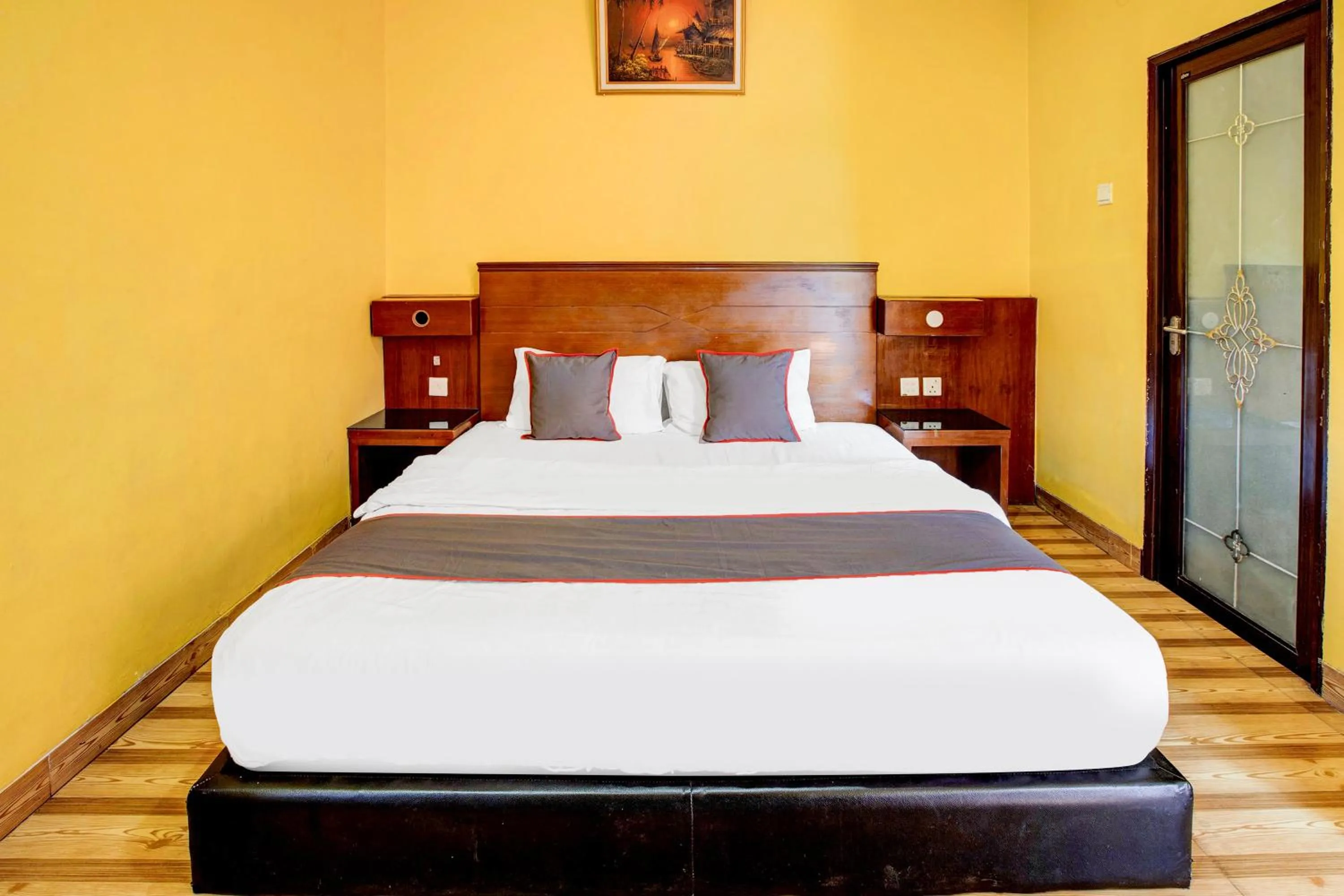 Bedroom, Bed in Collection O Batam near DC Mall formerly S Hotel