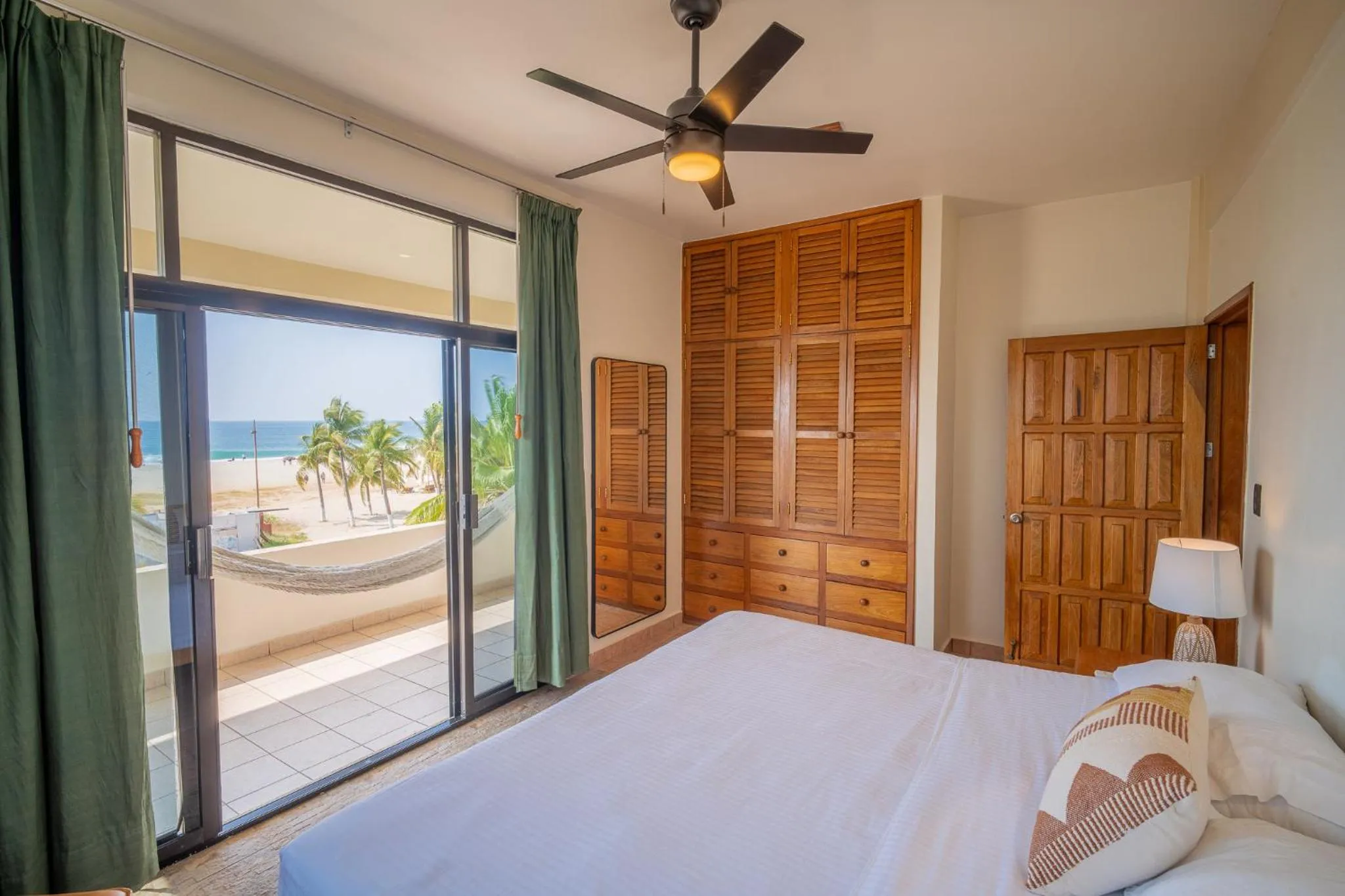 Bed in Pacífico Surf