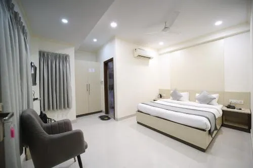 Hari Haran Prestige