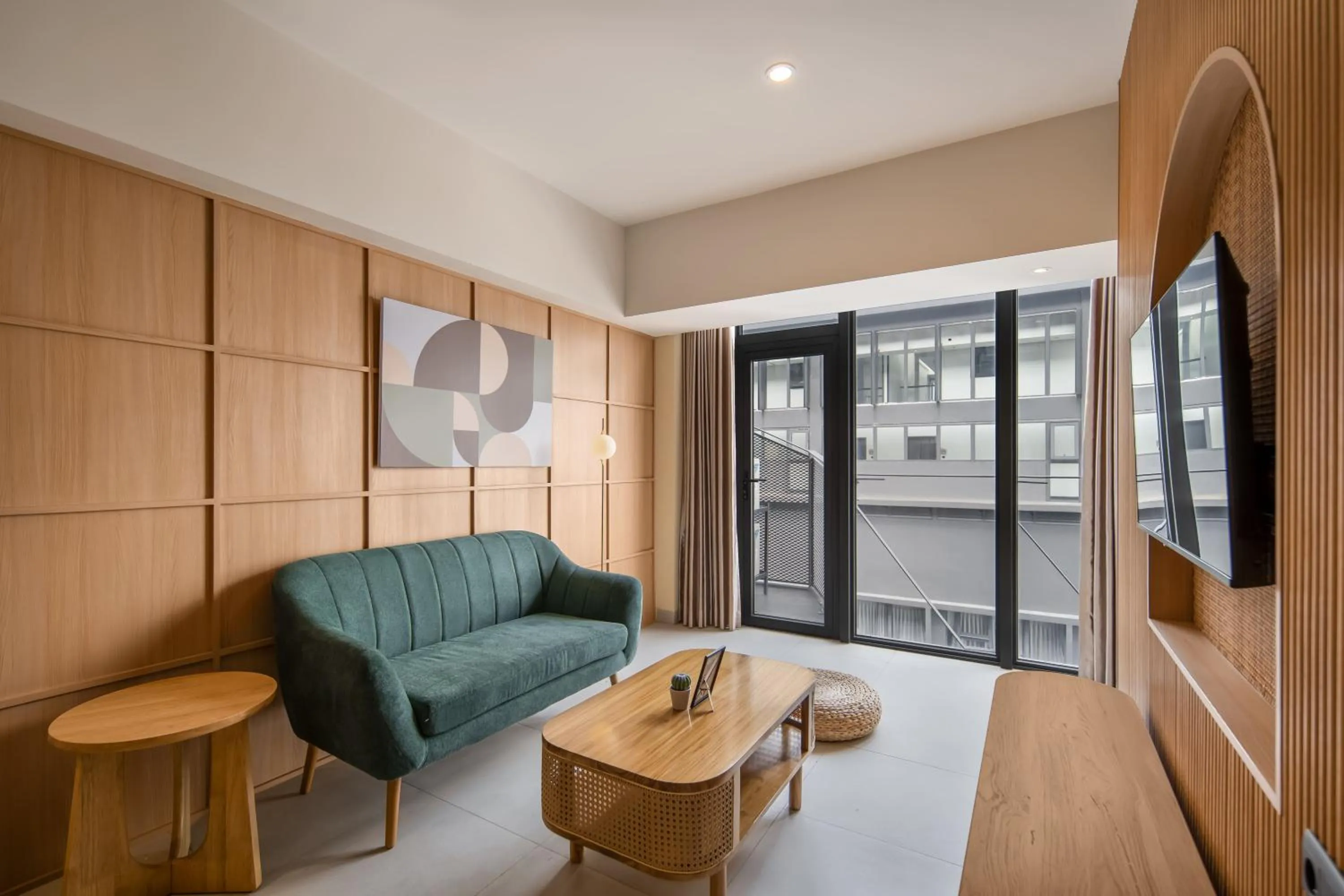 Seating area in Cove Carstensz BSD