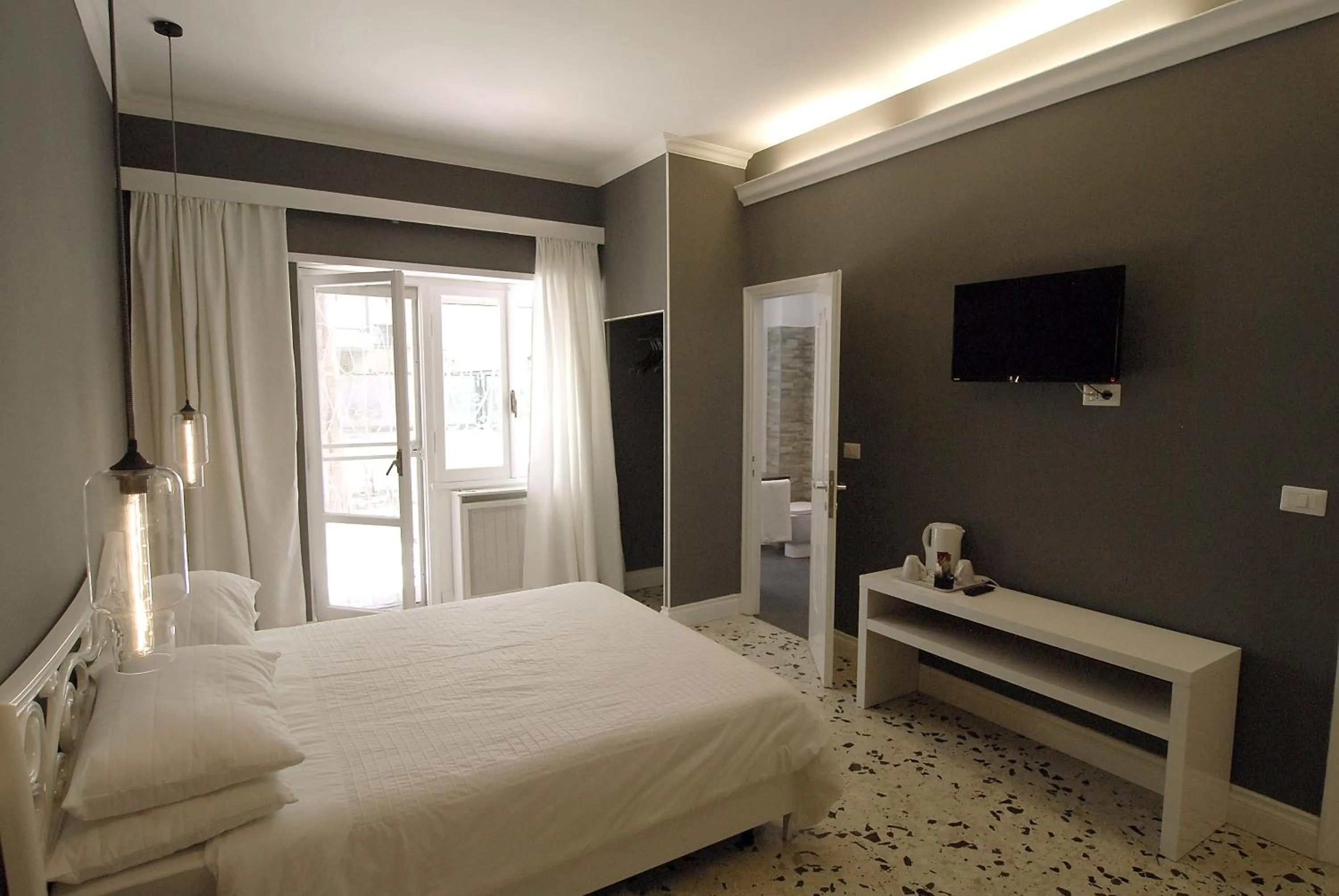 Bed in B&B Tiburtina Garden