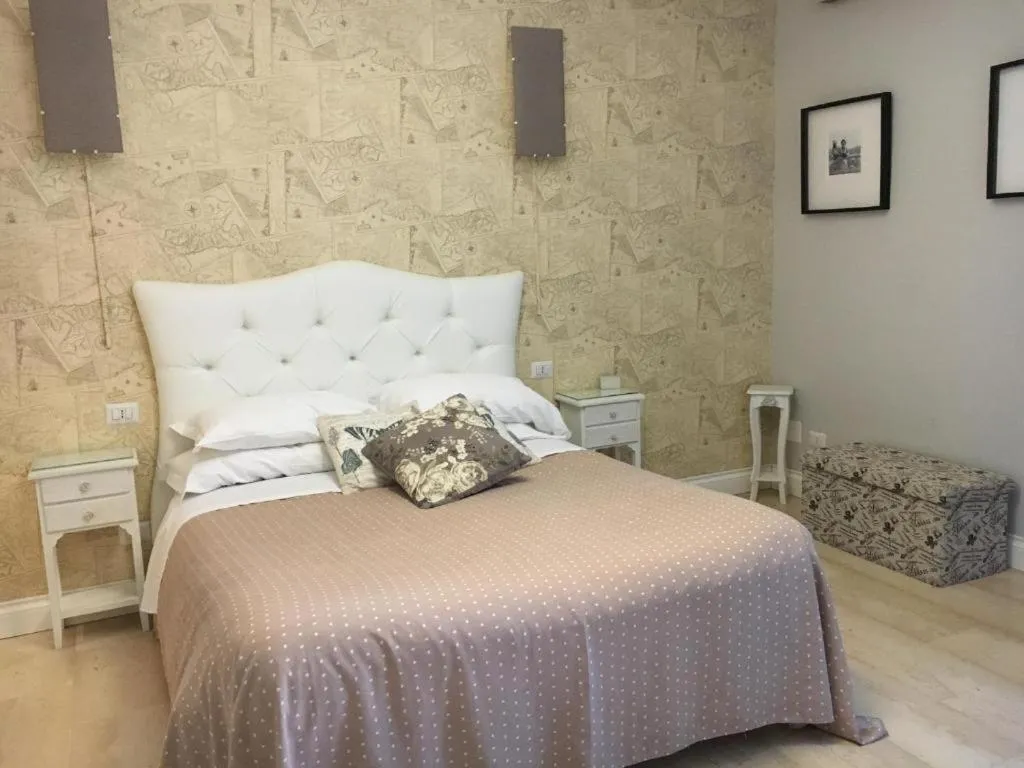 Bed in B&B Tiburtina Garden