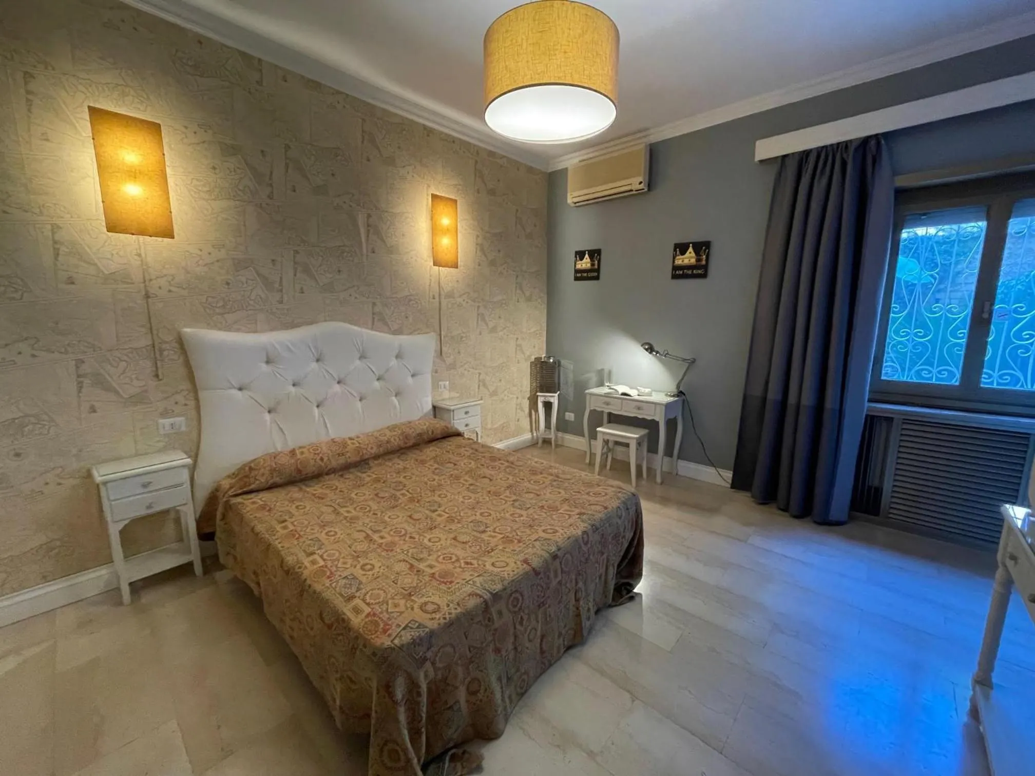 Photo of the whole room, Bed in B&B Tiburtina Garden