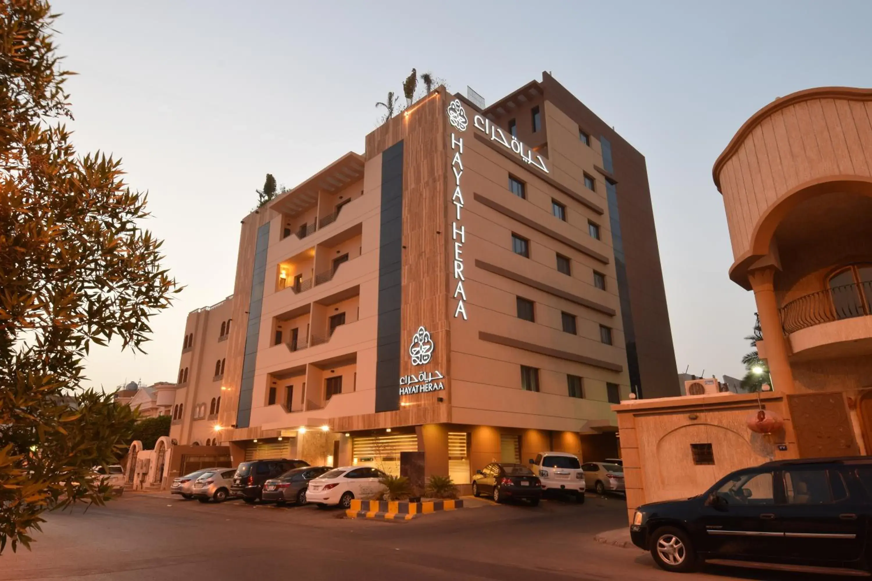 Property building in Hayat Al Zahraa Serviced Apartments Property building in Hayat Al Zahraa Serviced Apartments