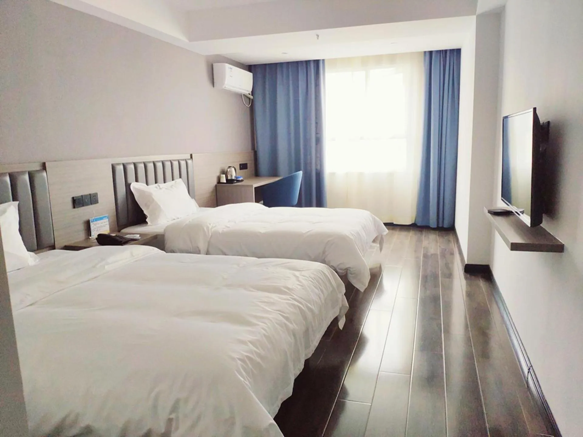 Bed in 7Days Inn Xi'an East Street Zhangxueliang Memorial Hall East Door