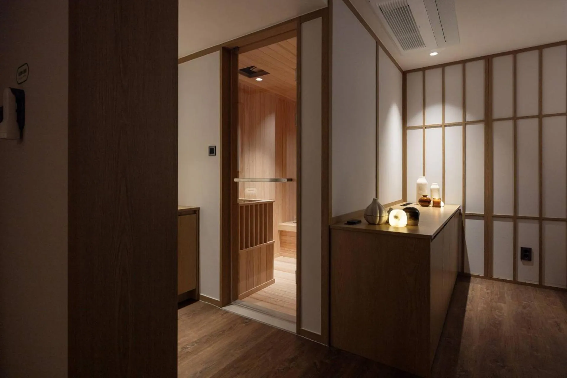 Photo of the whole room in Anook Ryokan Hotel Ansan station