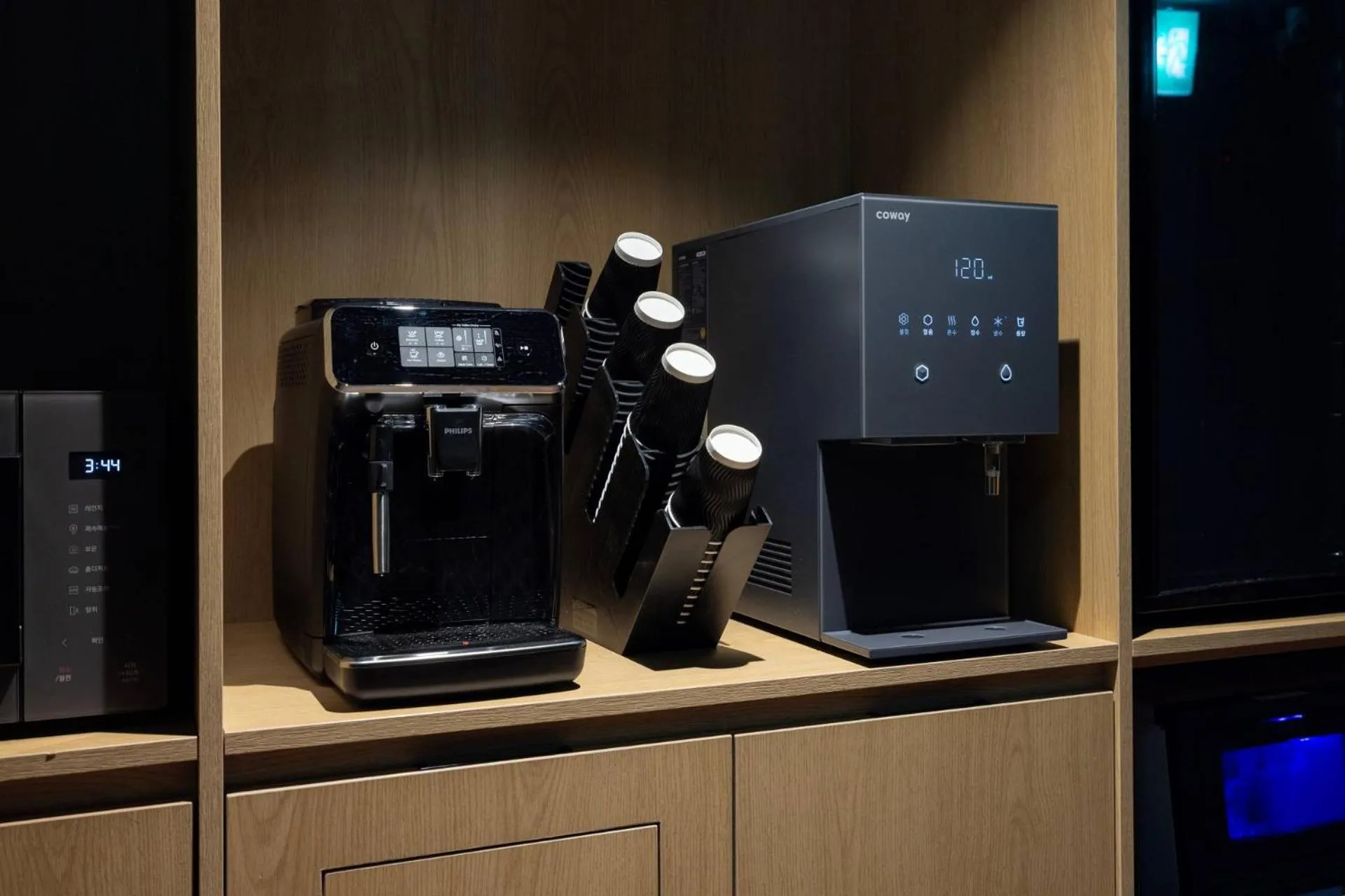 Coffee/tea facilities in Anook Ryokan Hotel Ansan station