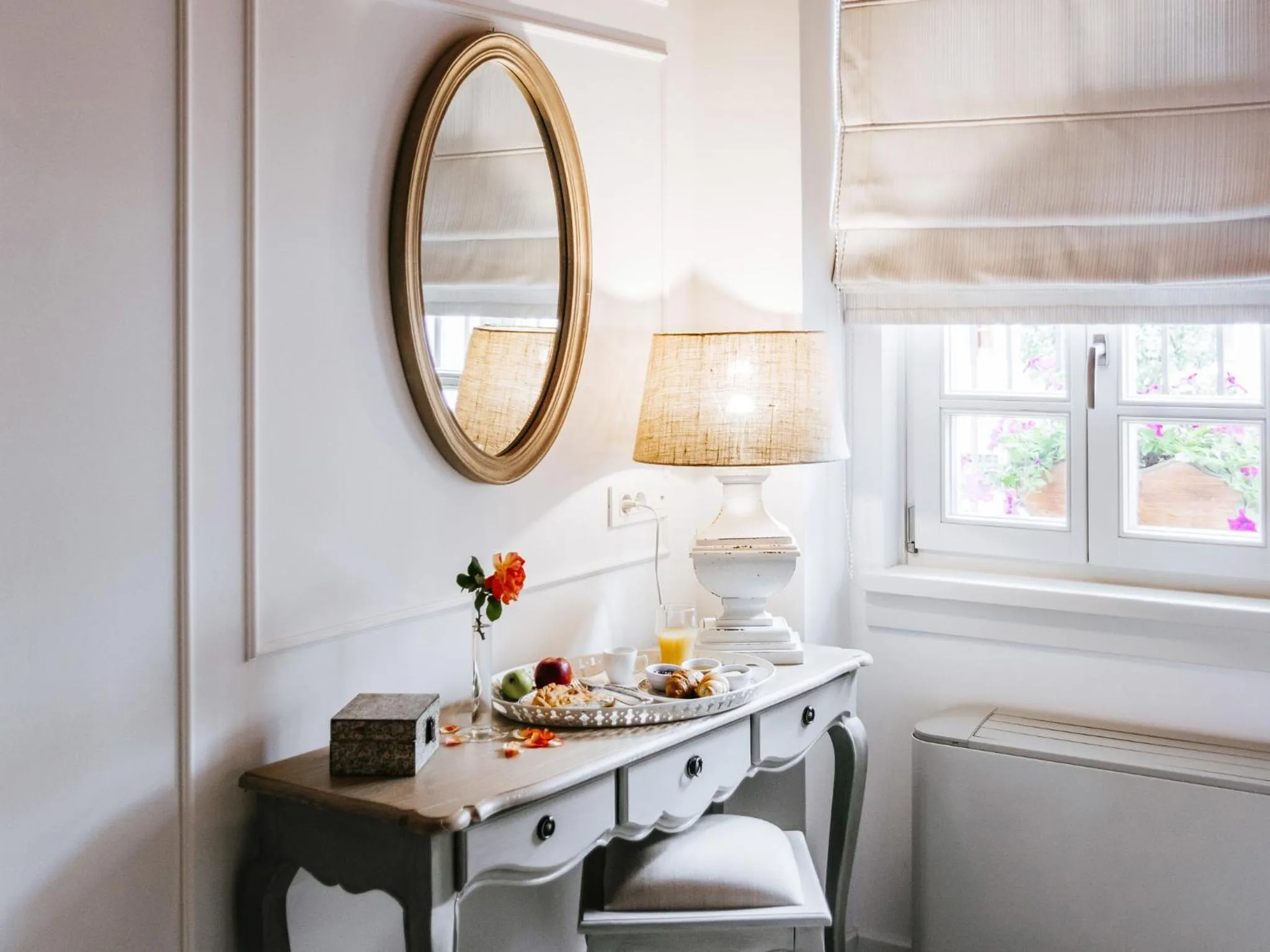 Bedroom in Its Kale Boutique Hotel