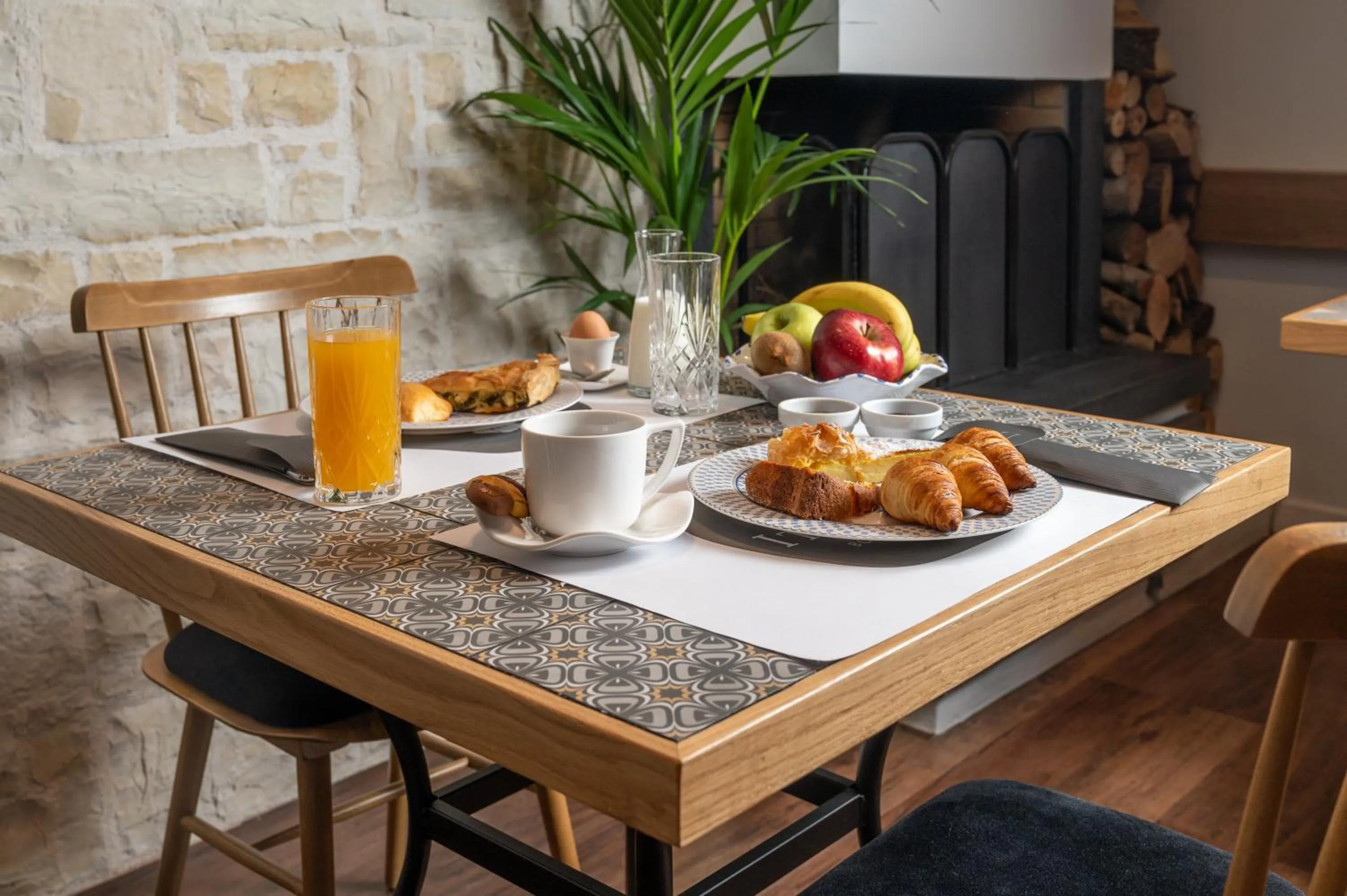 Breakfast in Its Kale Boutique Hotel