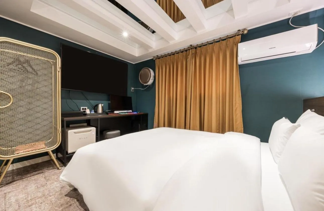 Coffee/tea facilities in Hotel Ravi