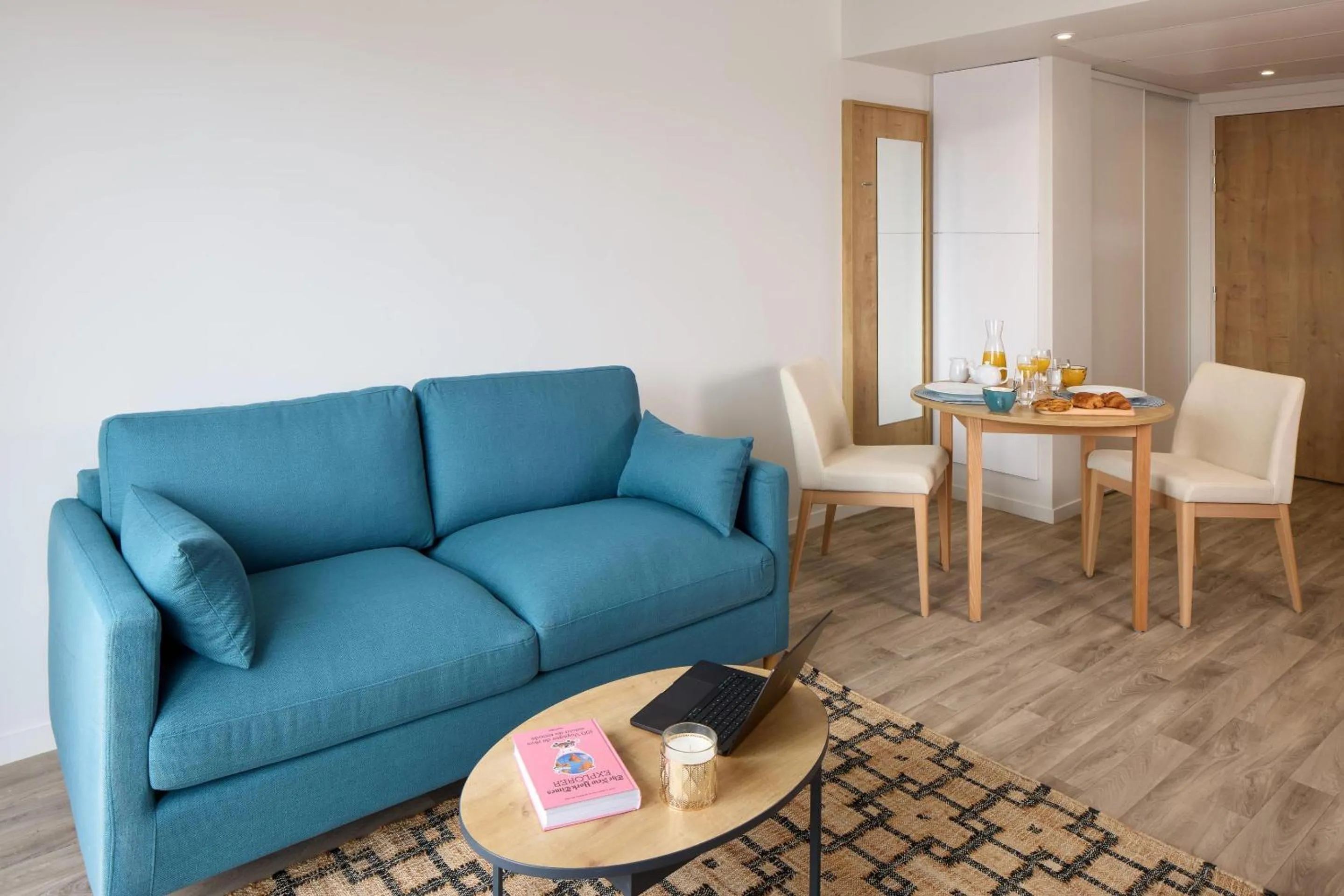 Bedroom in Quality Aparthotel Cholet