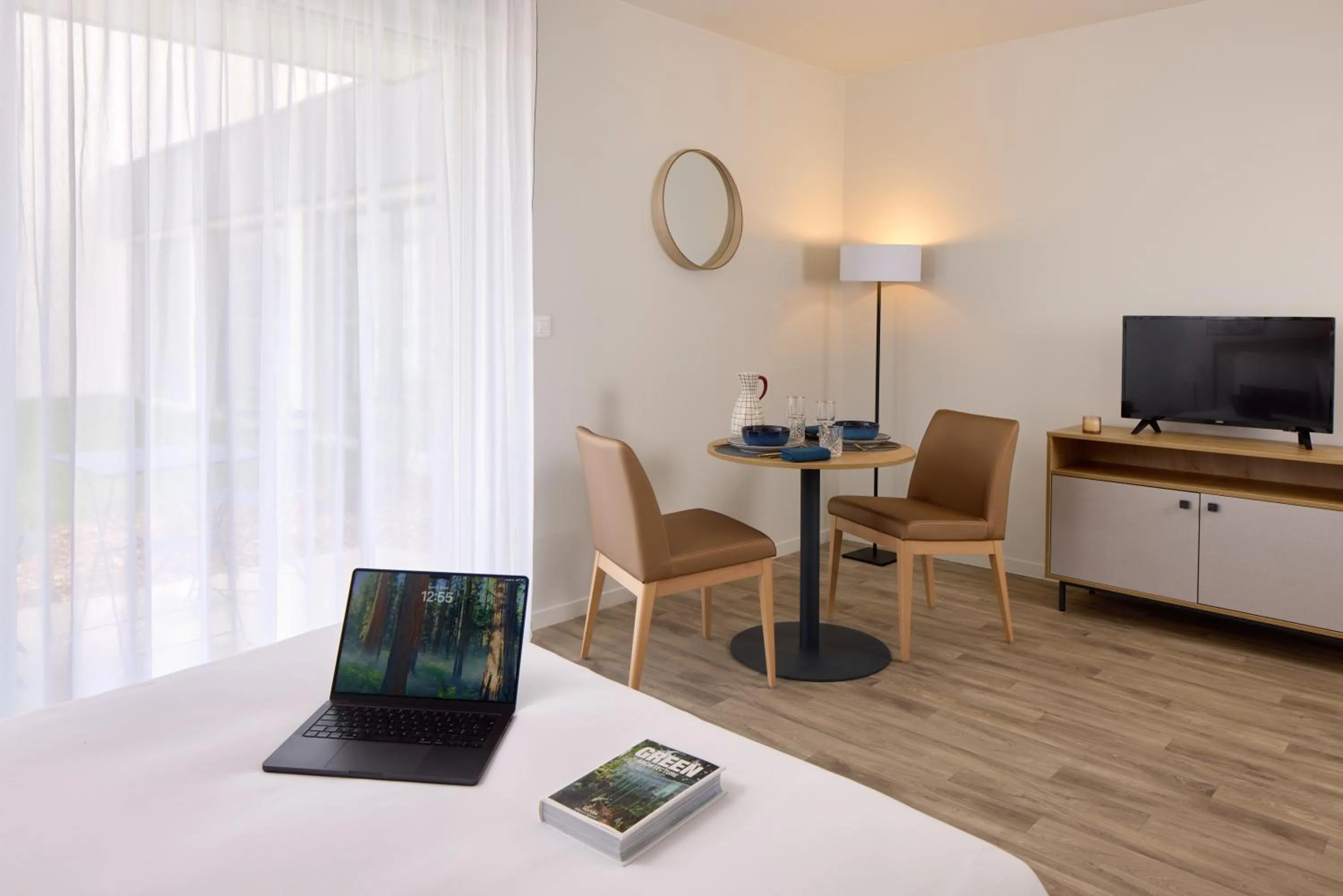 Bedroom in Quality Aparthotel Cholet