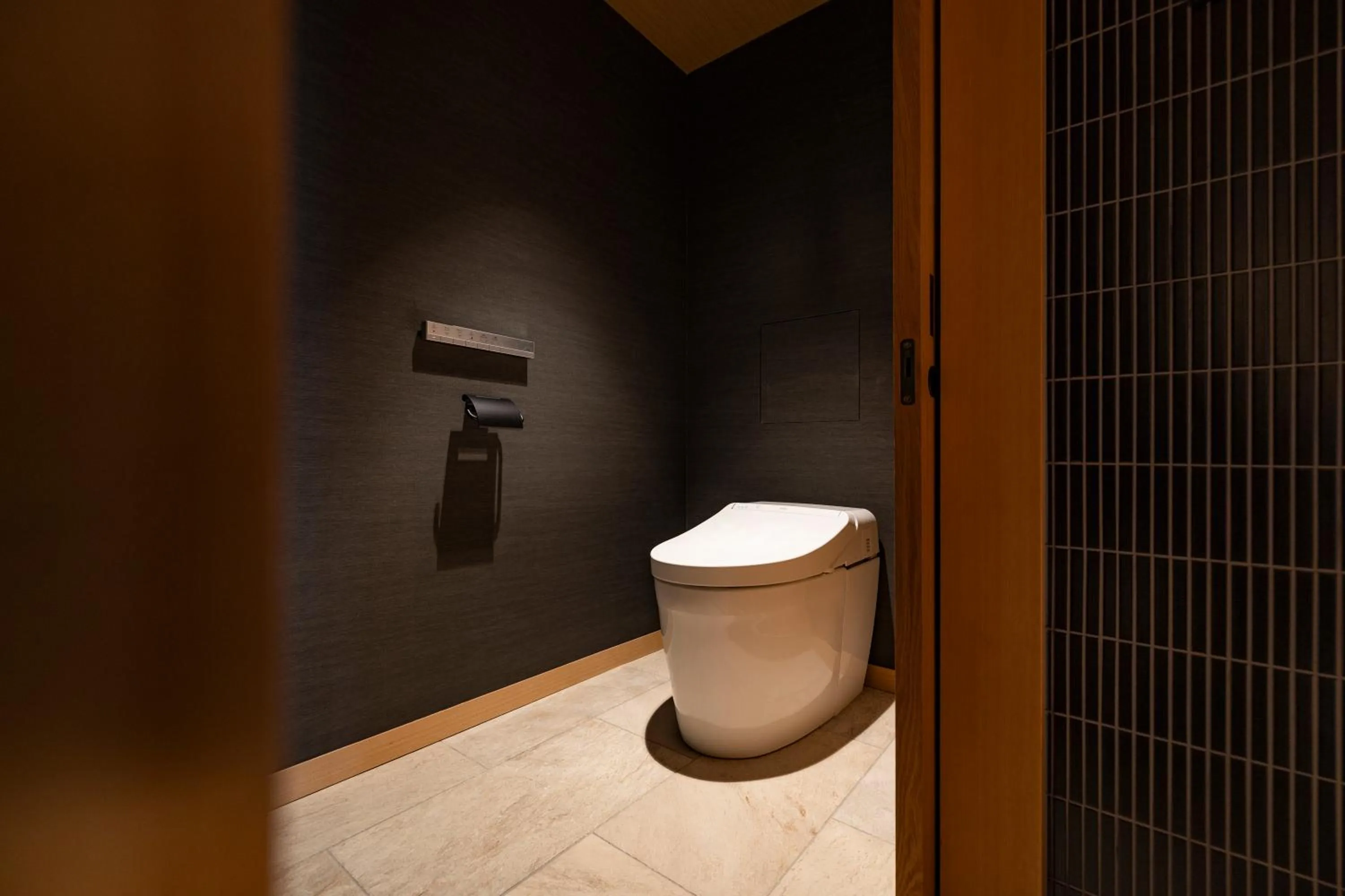 Photo of the whole room in yugen kyoto shijo