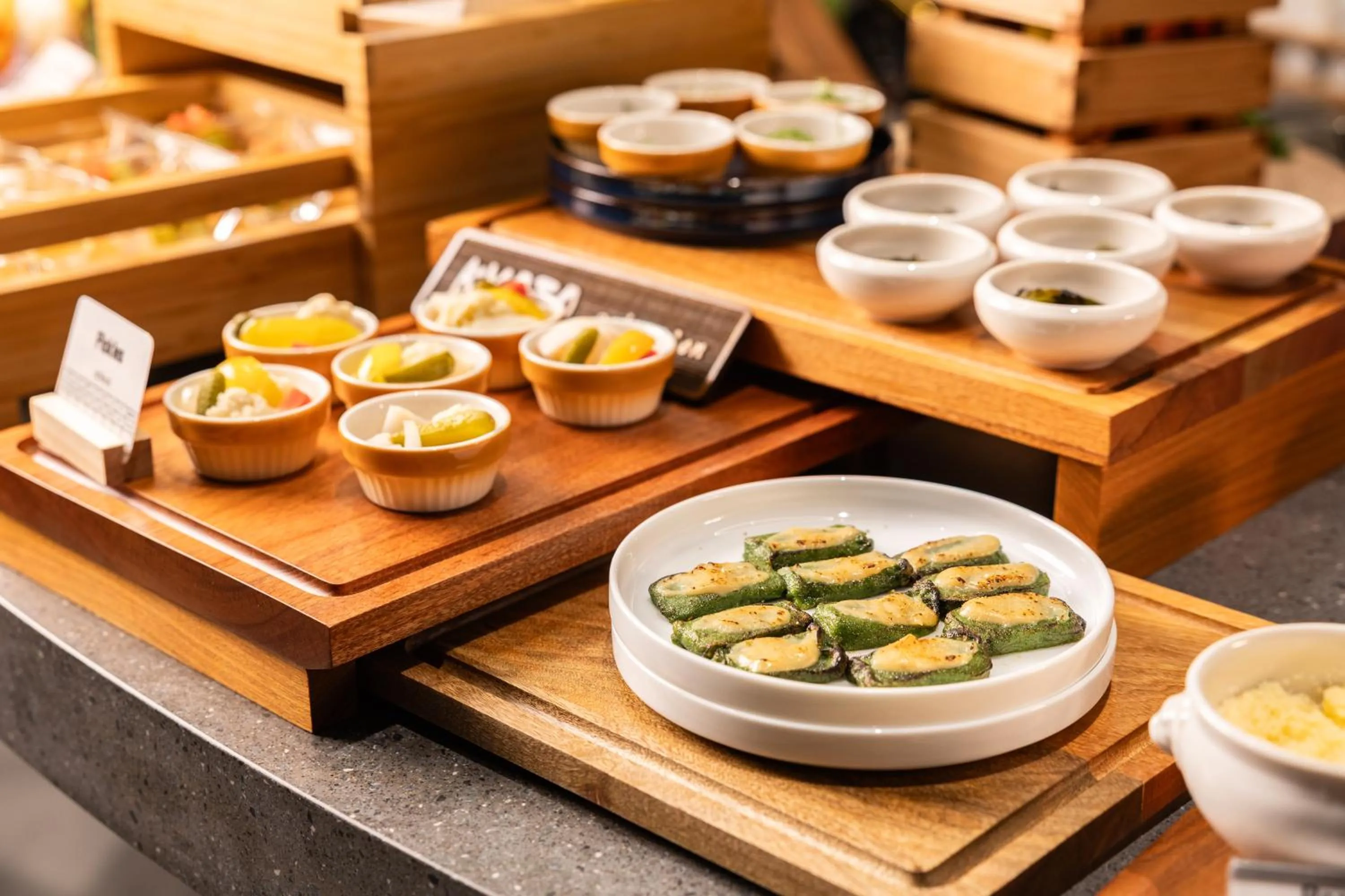 Restaurant/places to eat in yugen kyoto shijo