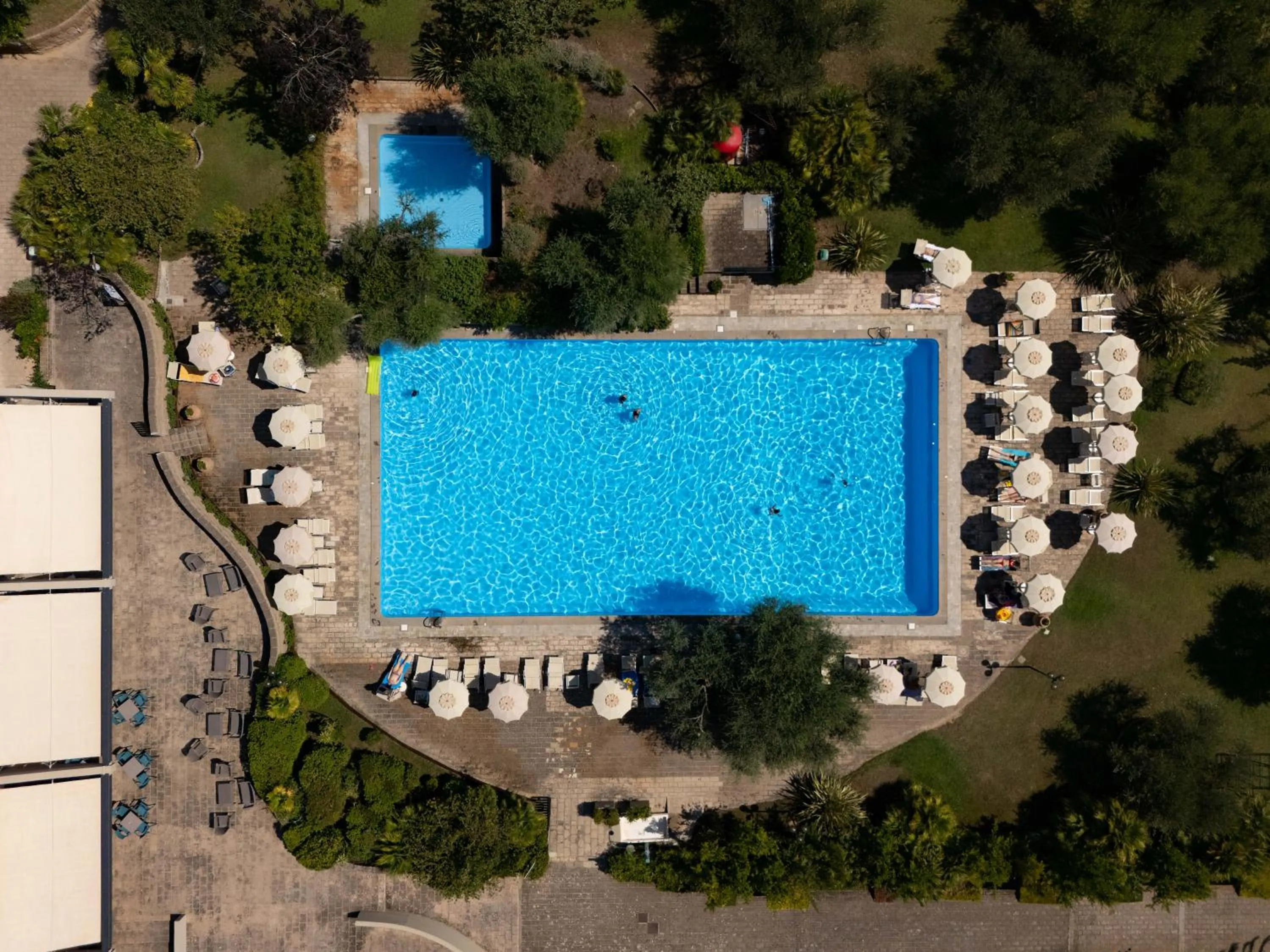 Pool view in Residence Solemaremma