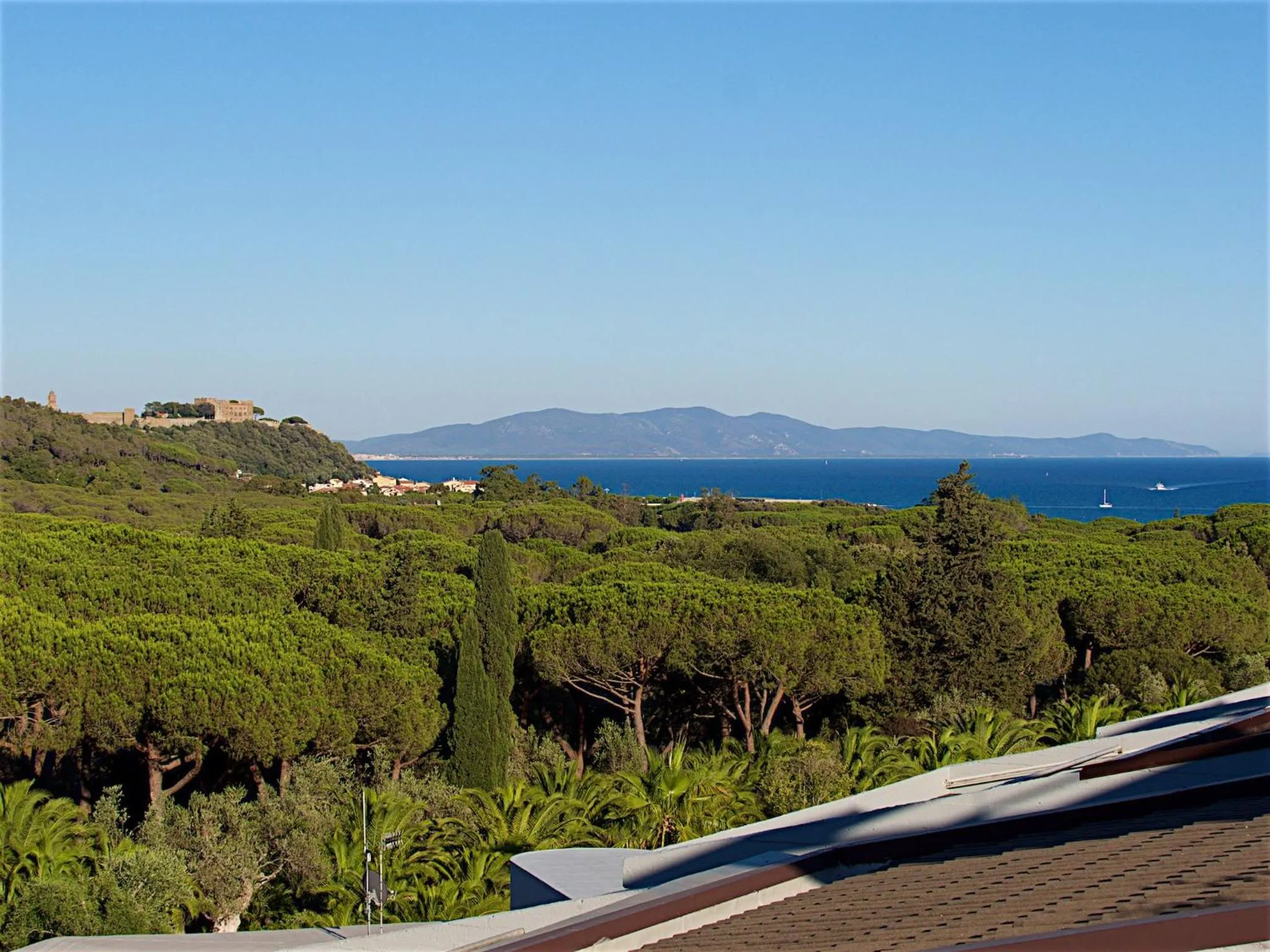 Natural landscape in Residence Solemaremma