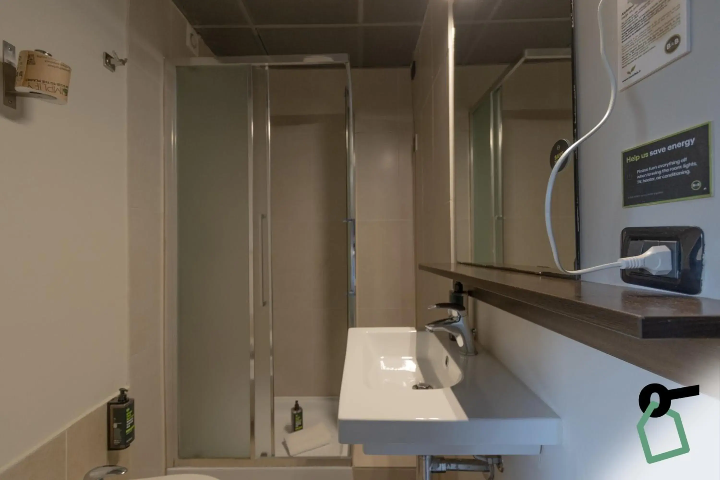 Bathroom in Hotiday Firenze Guidoni Bathroom in Hotiday Firenze Guidoni