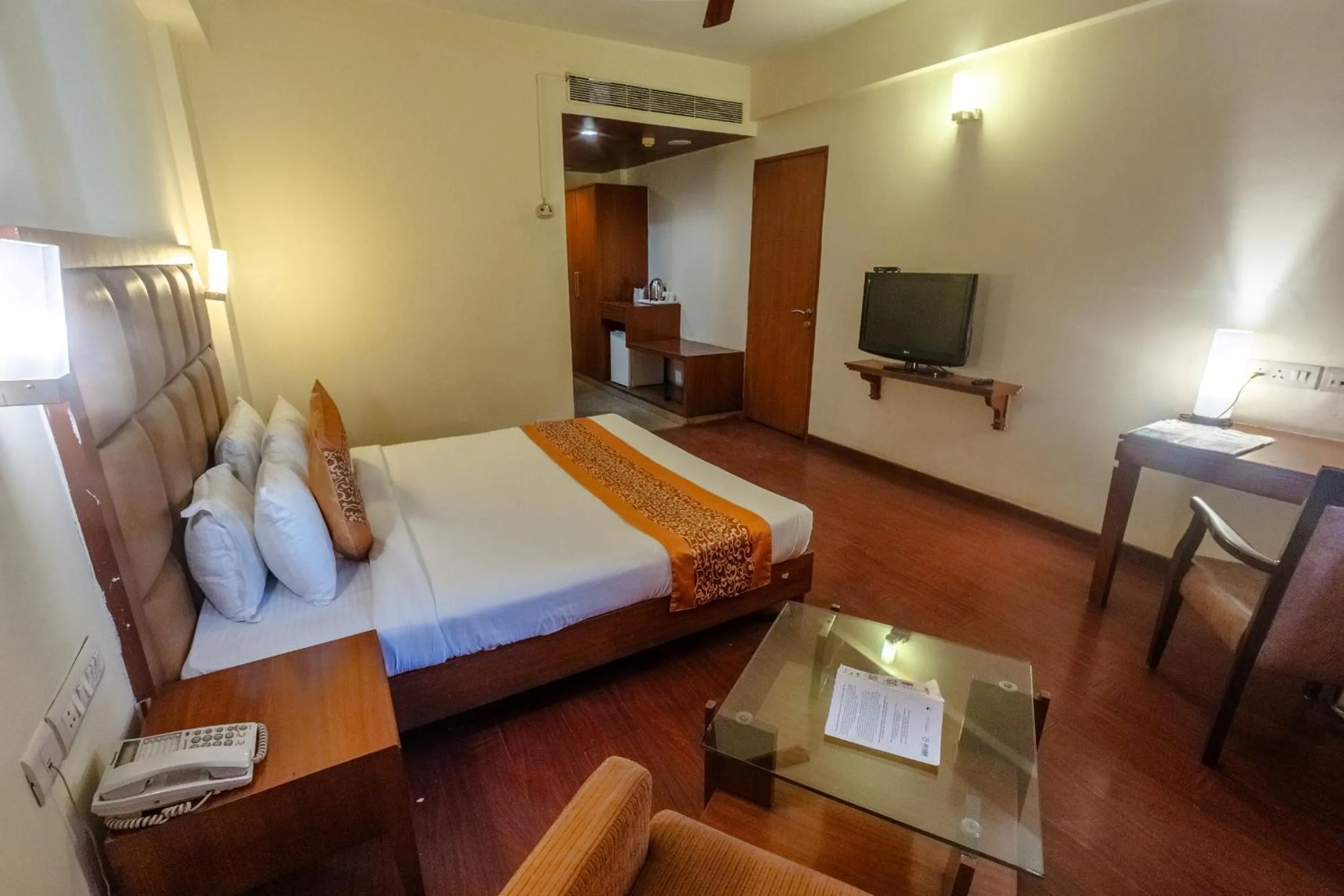 TV and multimedia, Bed in The Sky Imperial, Udaipur