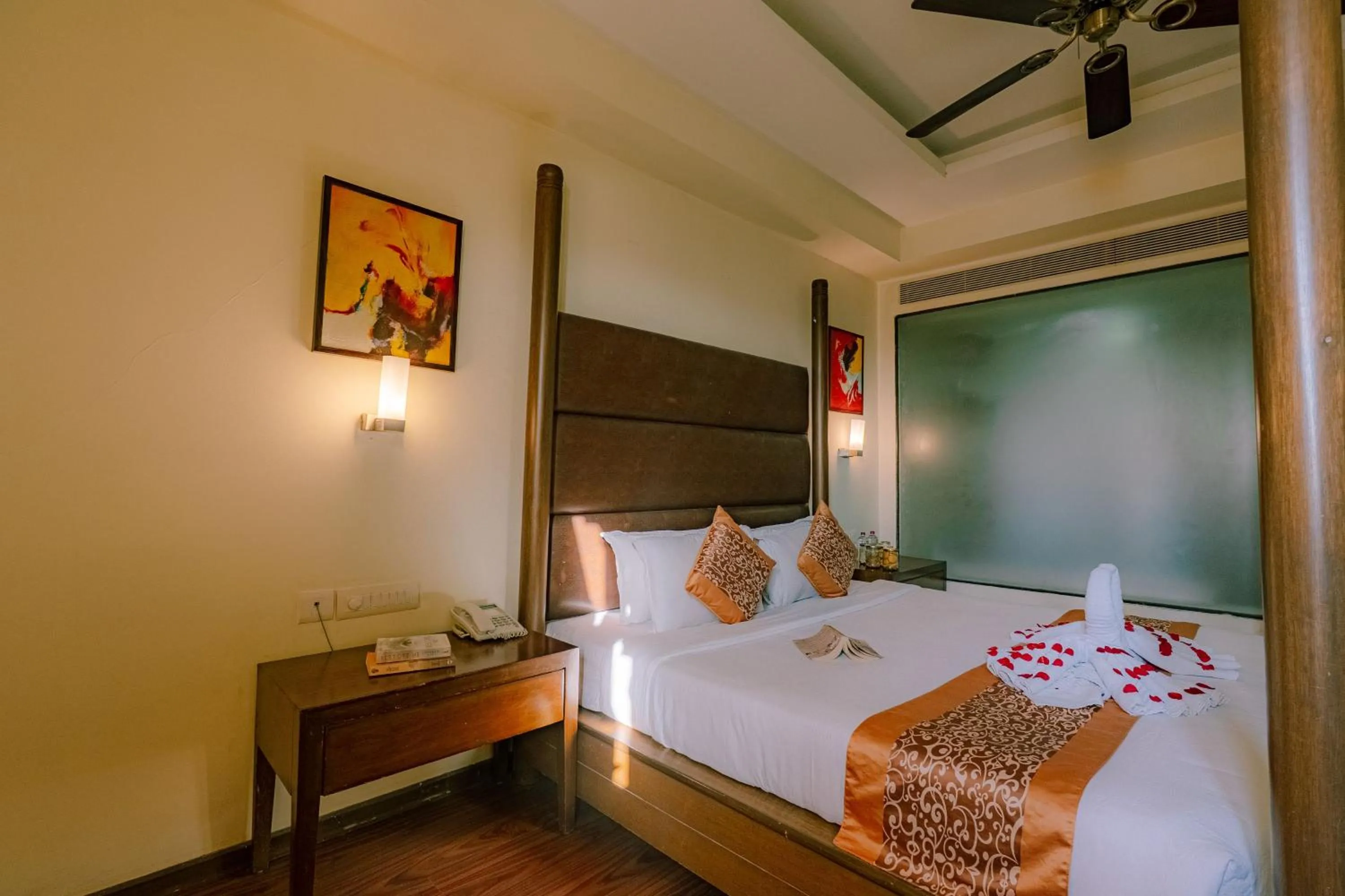 Bedroom, Bed in The Sky Imperial, Udaipur