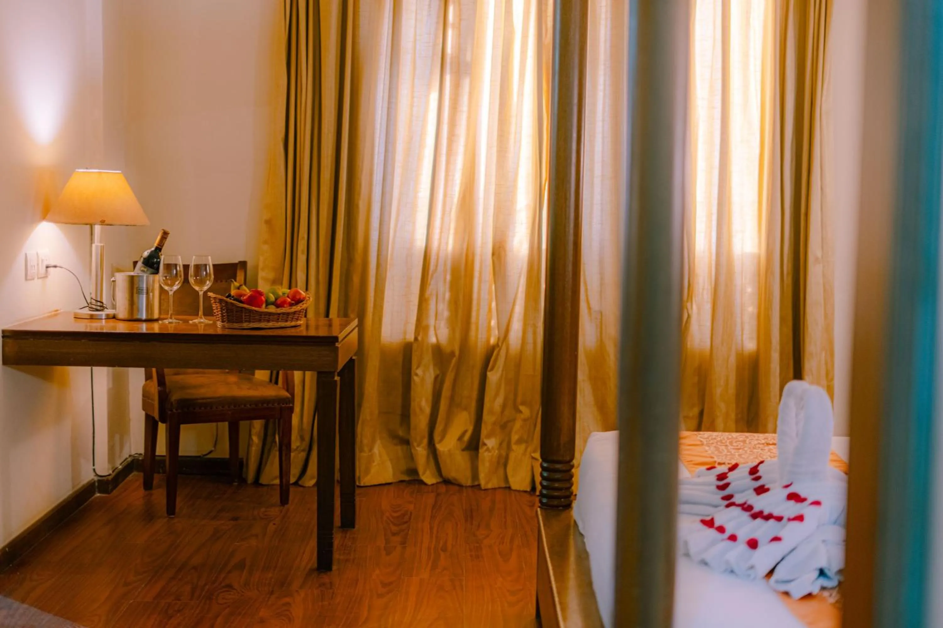 Bed in The Sky Imperial, Udaipur