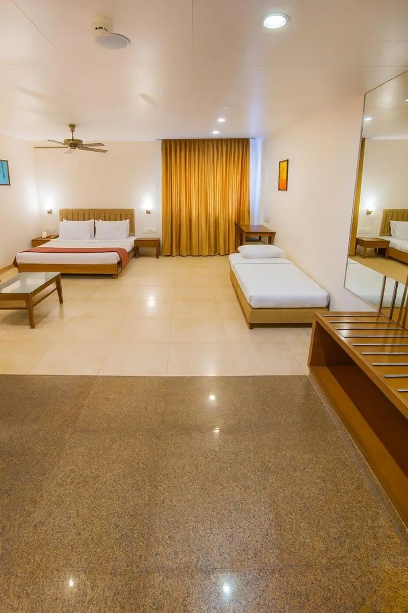 Bed in The Sky Imperial, Udaipur