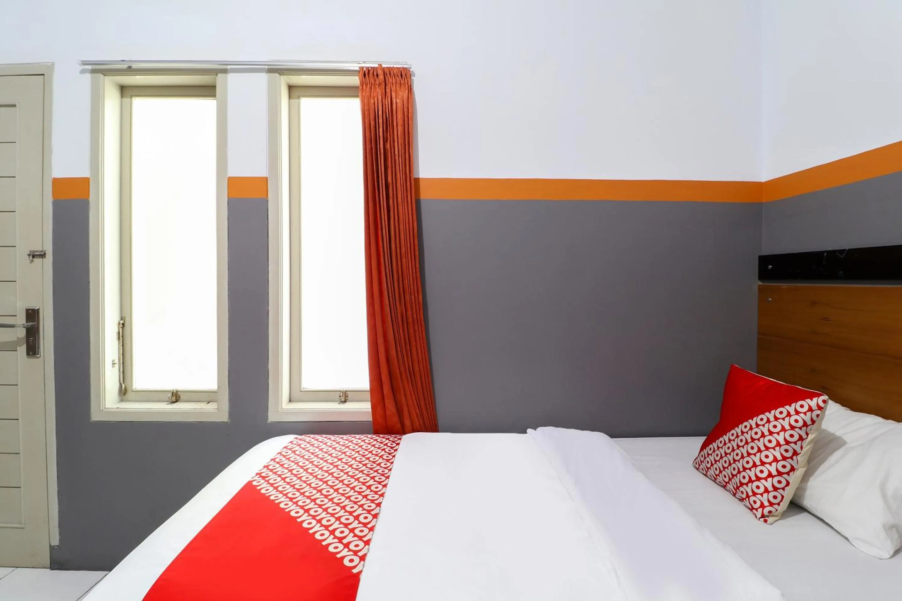 Photo of the whole room, Bed in Hotel O Garut near Alun-Alun Tarogong formerly Wisma Etiga