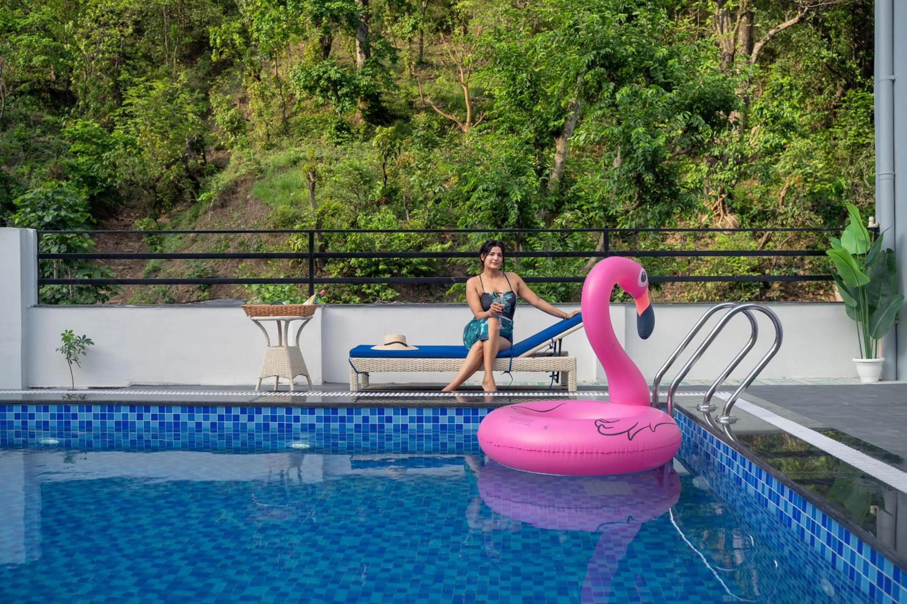 Swimming pool in Premium Mystic Falls near Secret Waterfall