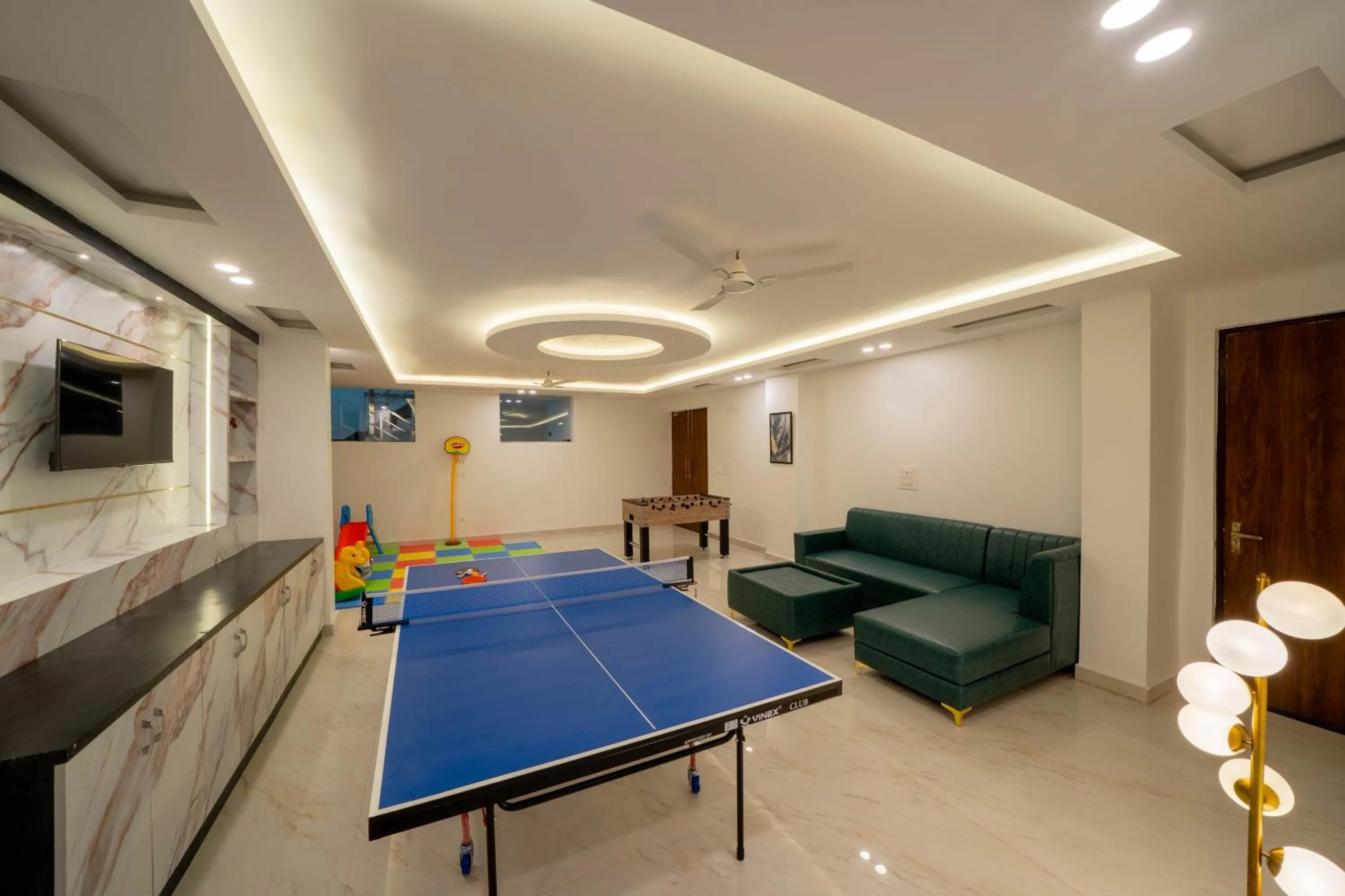 Game Room in Premium Mystic Falls near Secret Waterfall