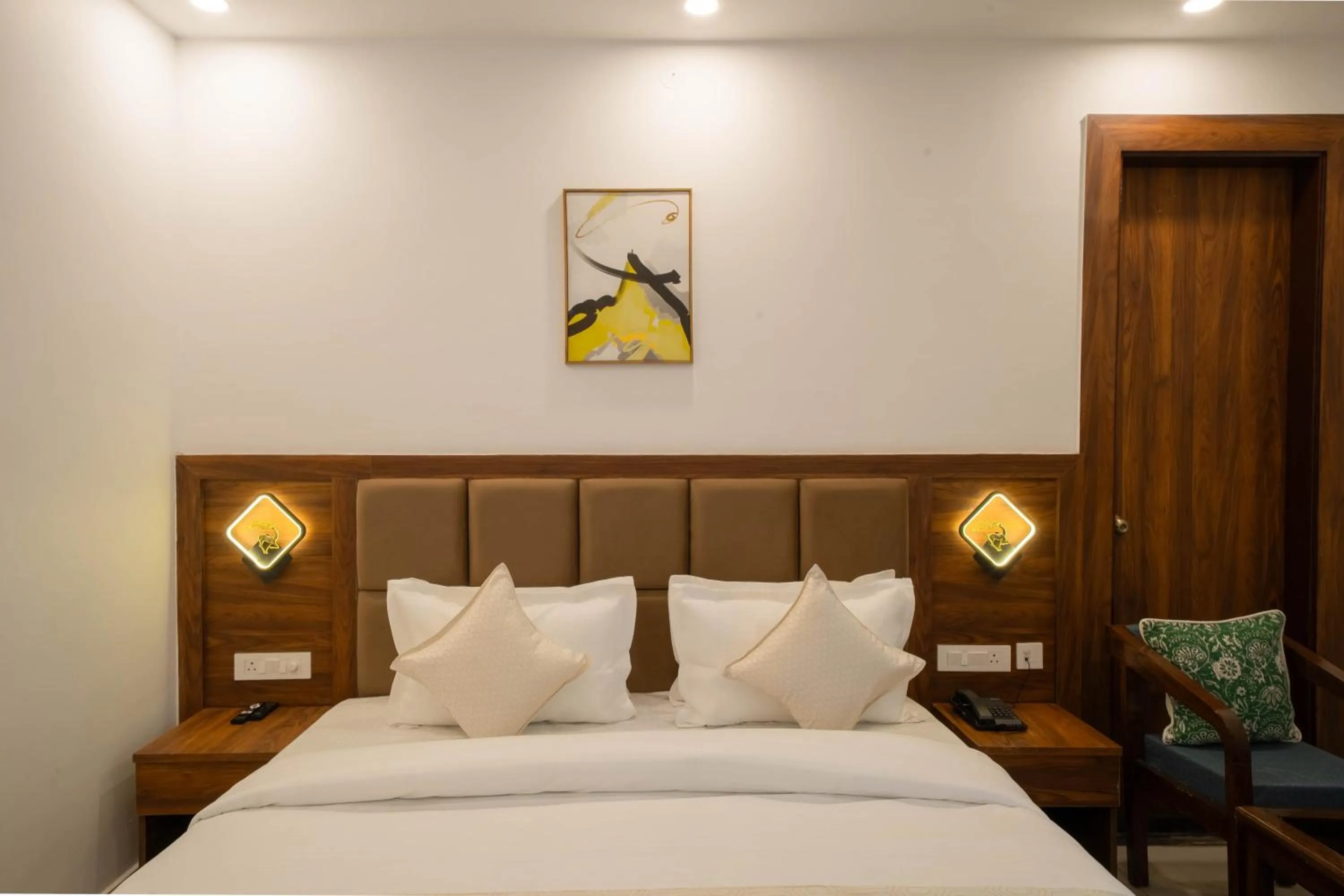 Bed in Premium Mystic Falls near Secret Waterfall