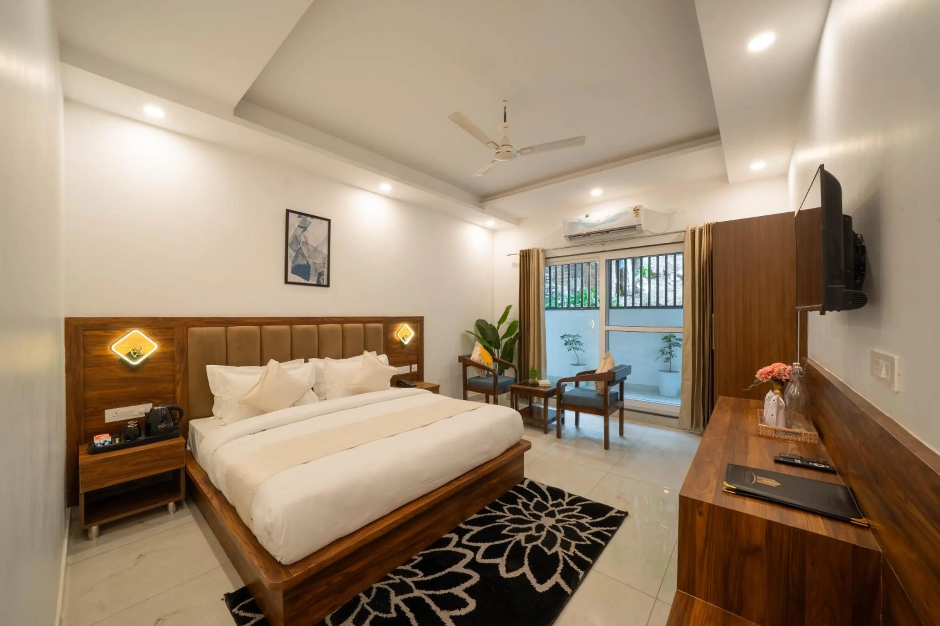 Bed in Premium Mystic Falls near Secret Waterfall