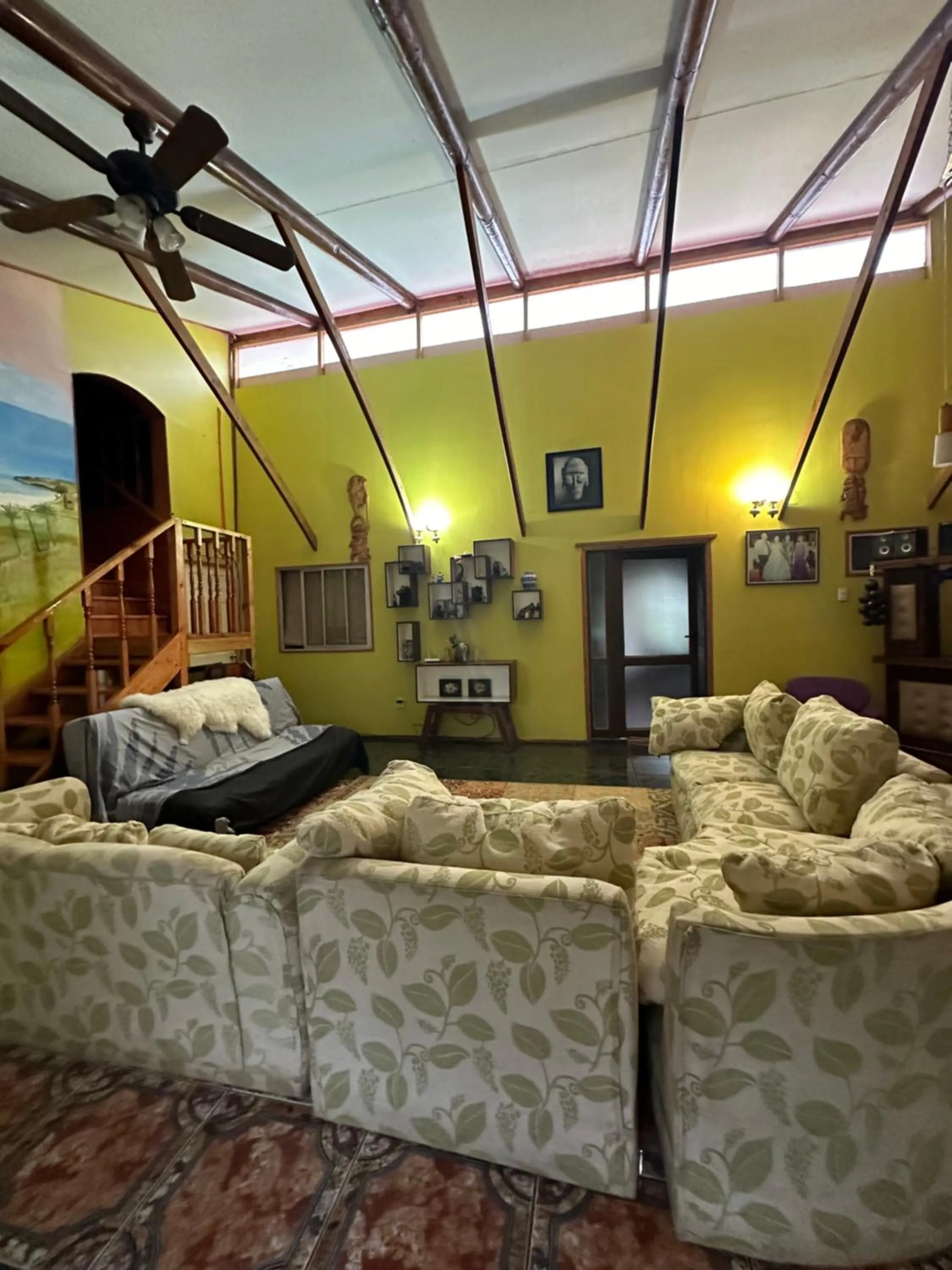 Living room in Hare Henua B&B