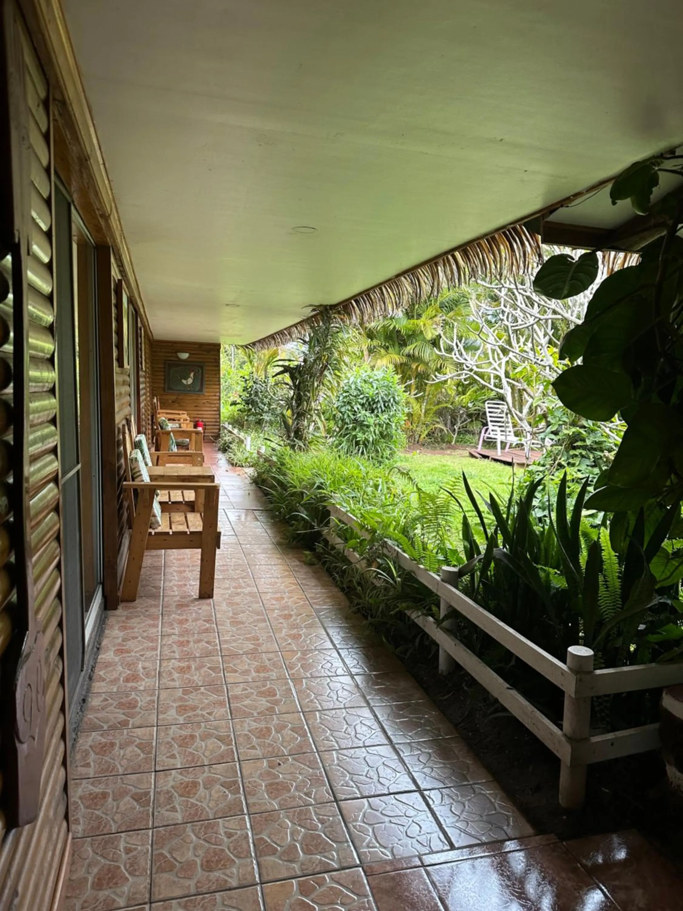Garden in Hare Henua B&B