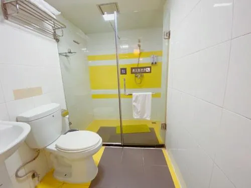 7Days Inn Shenzhen Guomao Metro Station