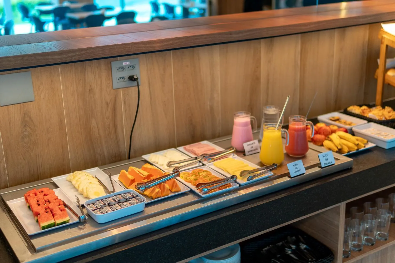 Buffet breakfast in Soft Inn Alagoinhas