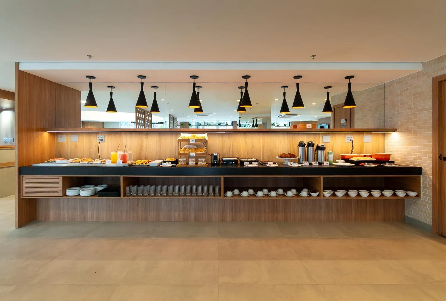 Buffet breakfast in Soft Inn Alagoinhas