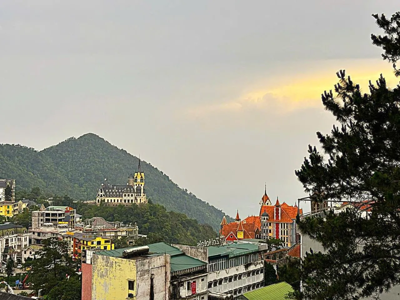 Mountain view in Chân Mây Tam Đảo