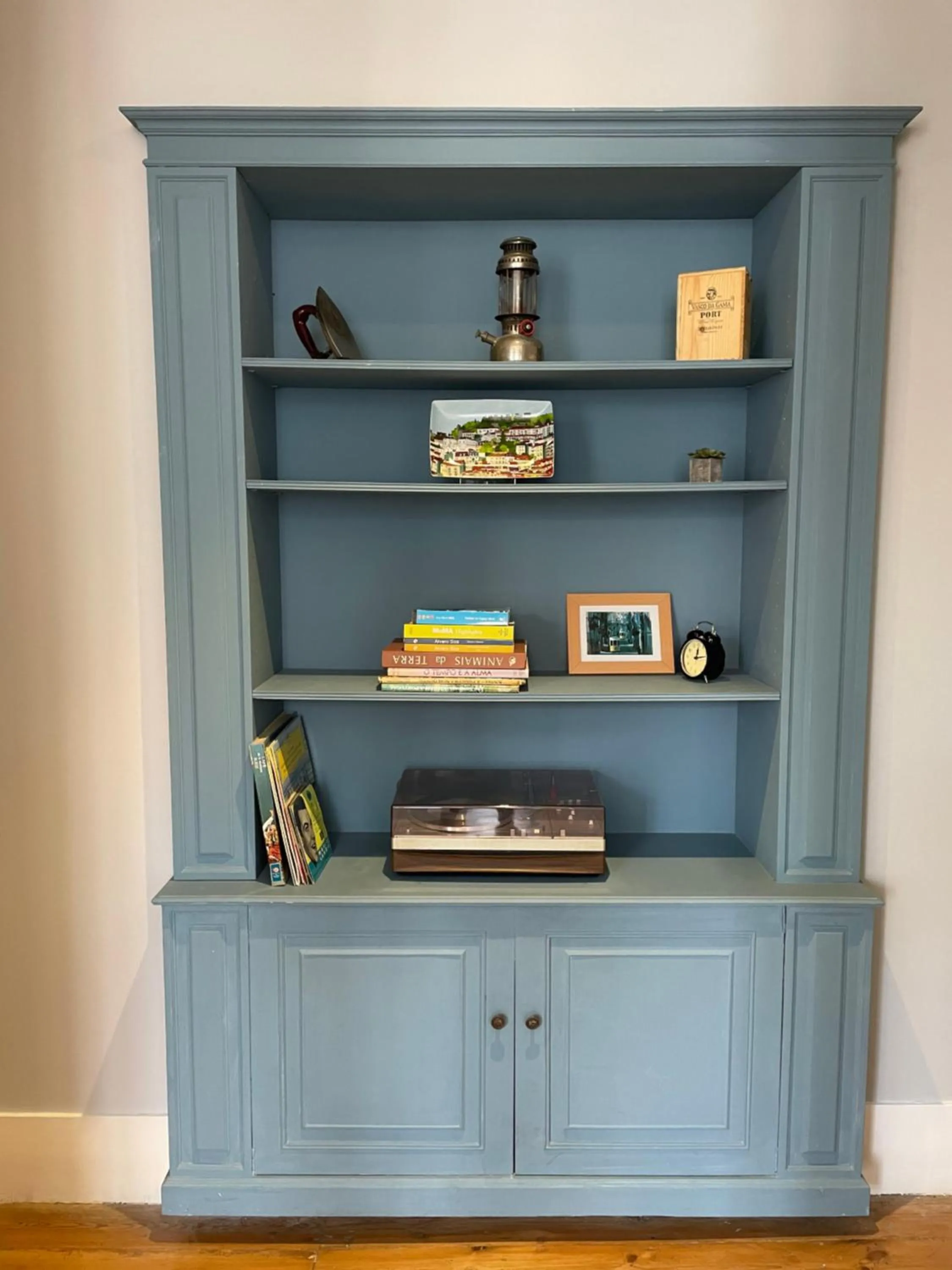 Decorative detail in Lisbon Check-In Guesthouse