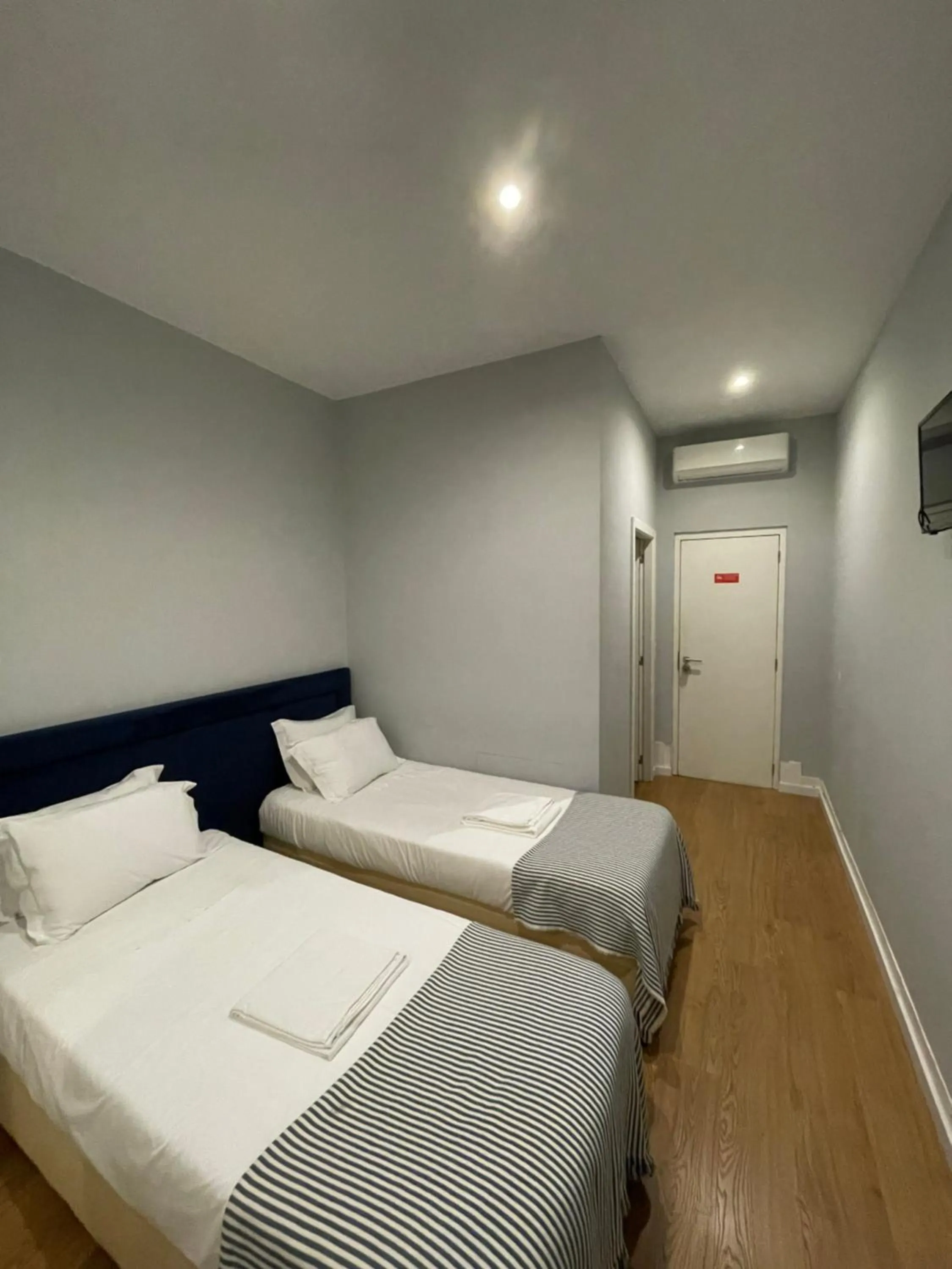 Bedroom, Bed in Lisbon Check-In Guesthouse