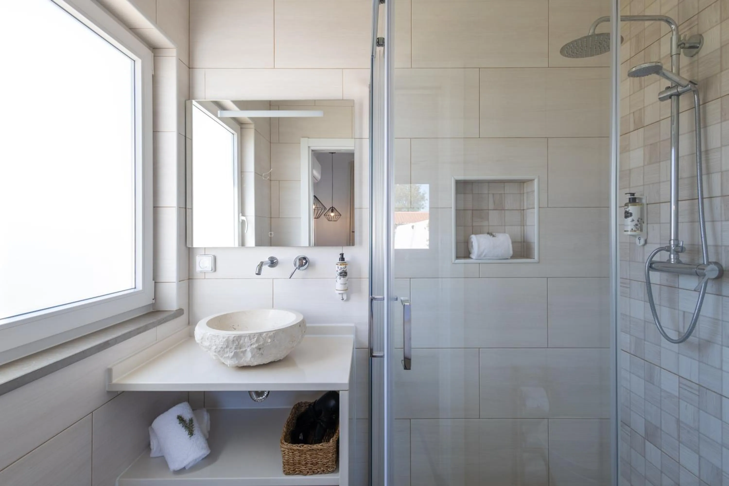 Shower in Monte do Cerro