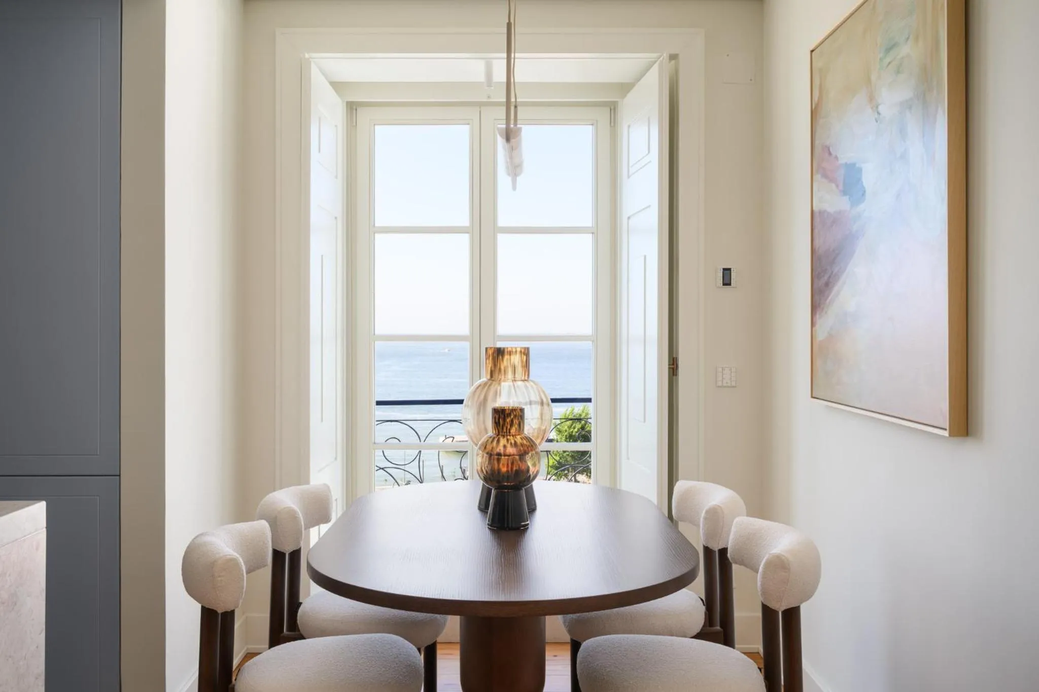 Dining area in Casagrand Luxury Apartments Lisboa