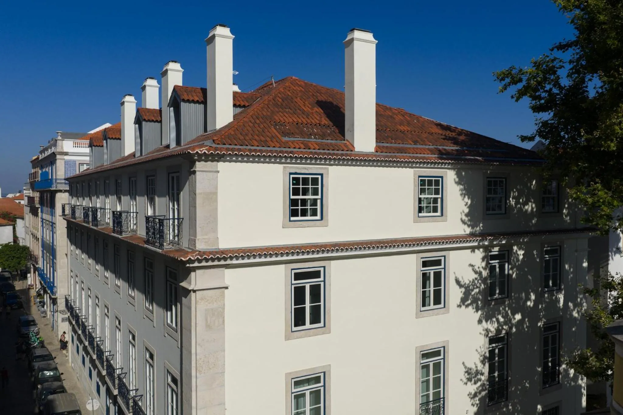 Facade/entrance in Casagrand Luxury Apartments Lisboa