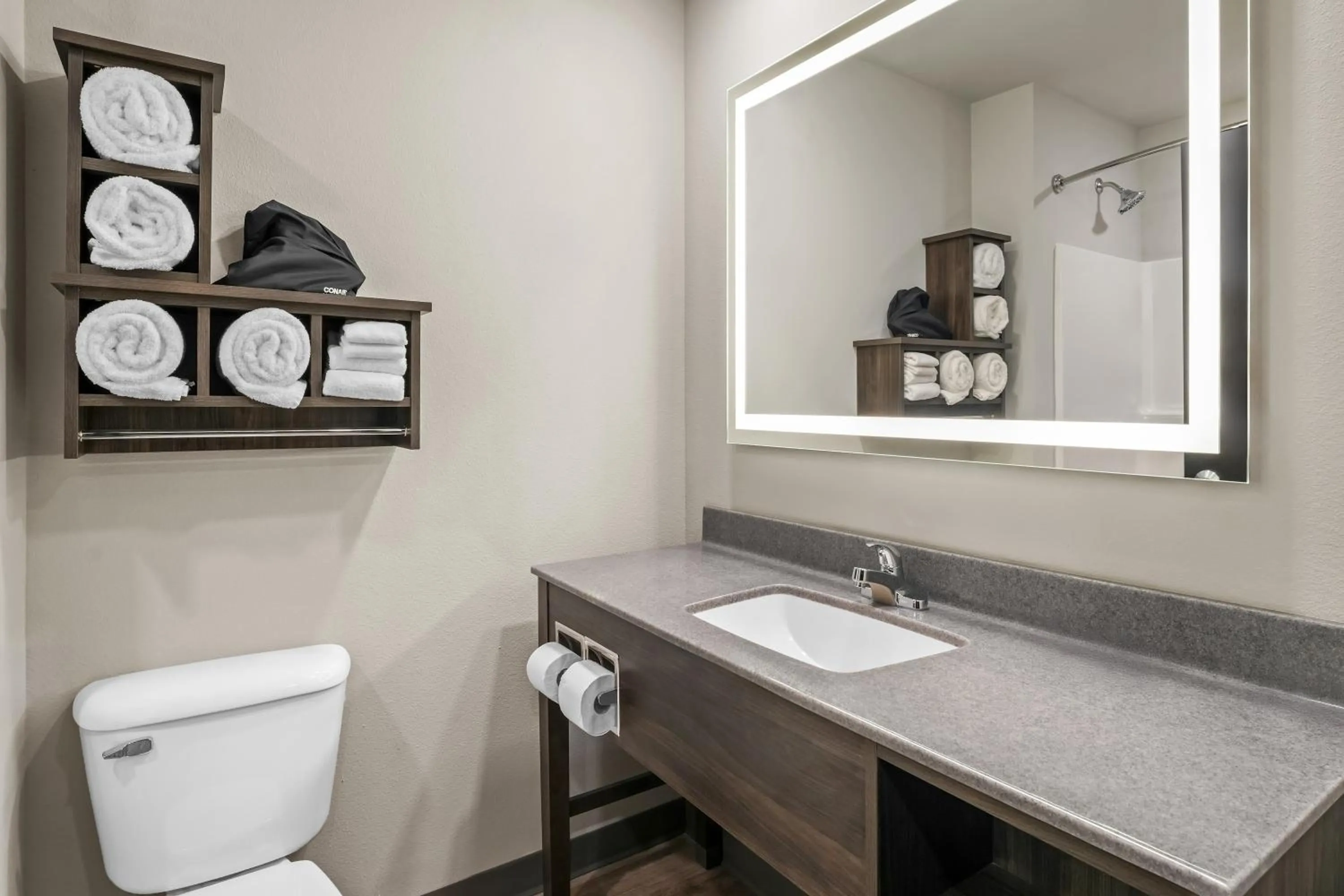 Bathroom in My Place Hotel-Augusta, GA