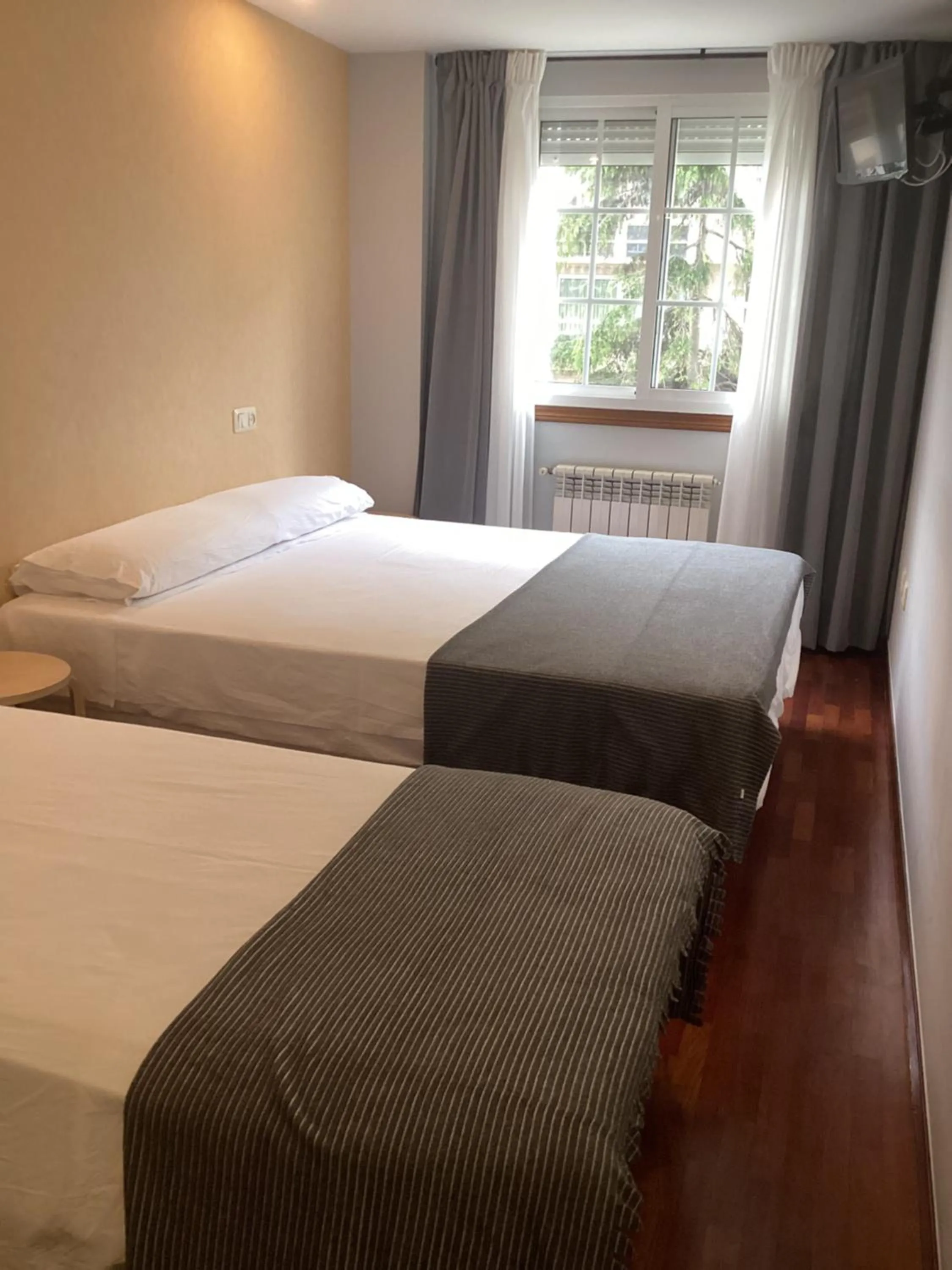 Bed in Saudade Hostal Cafetería